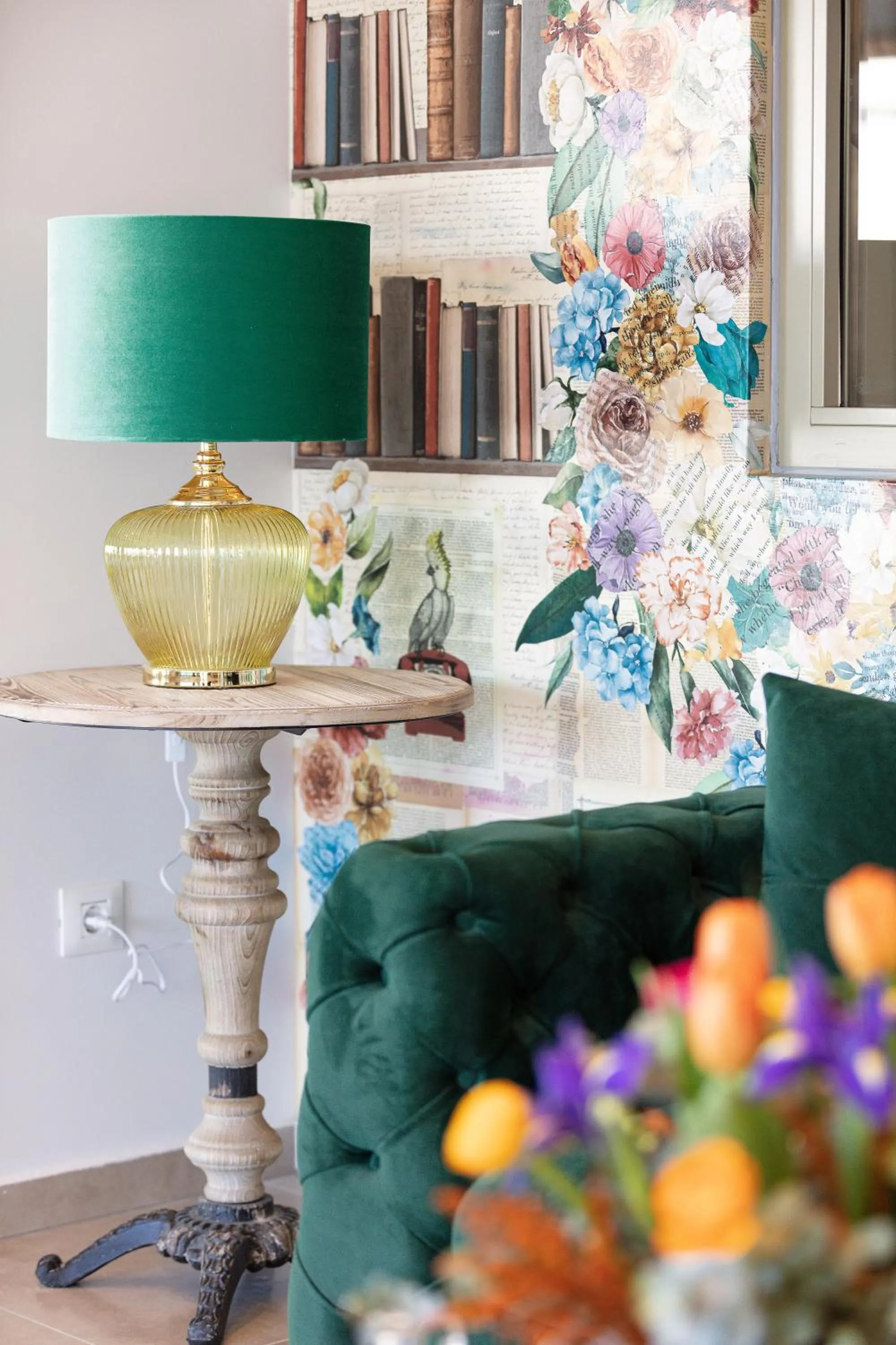 Lines Concept Accommodation