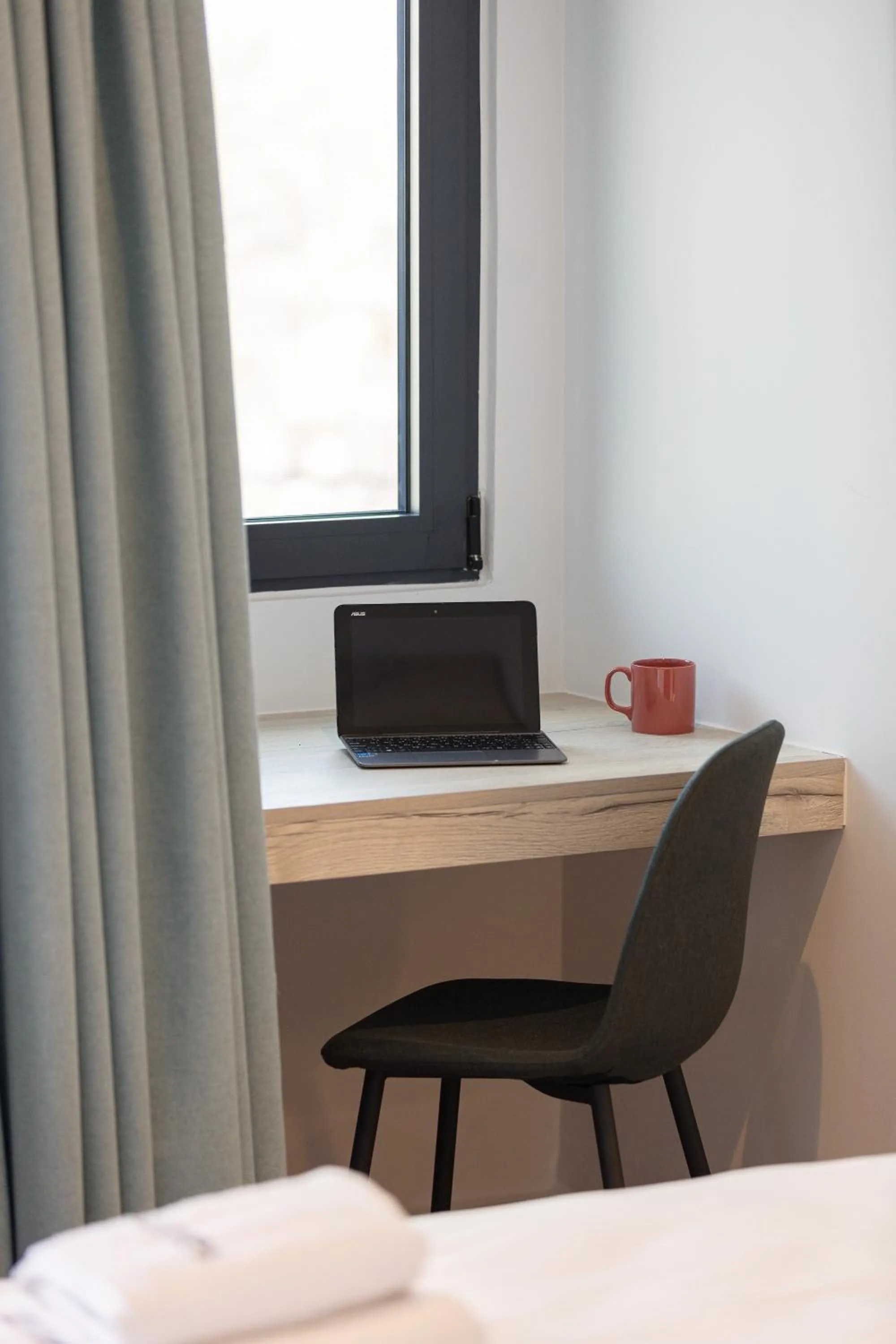 Lines Concept Accommodation