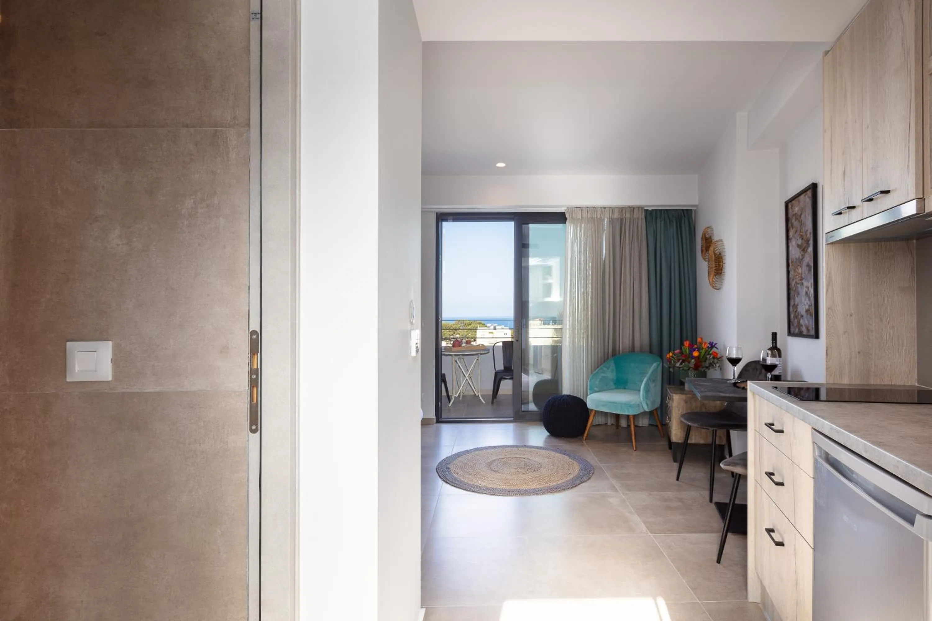 Lines Concept Accommodation