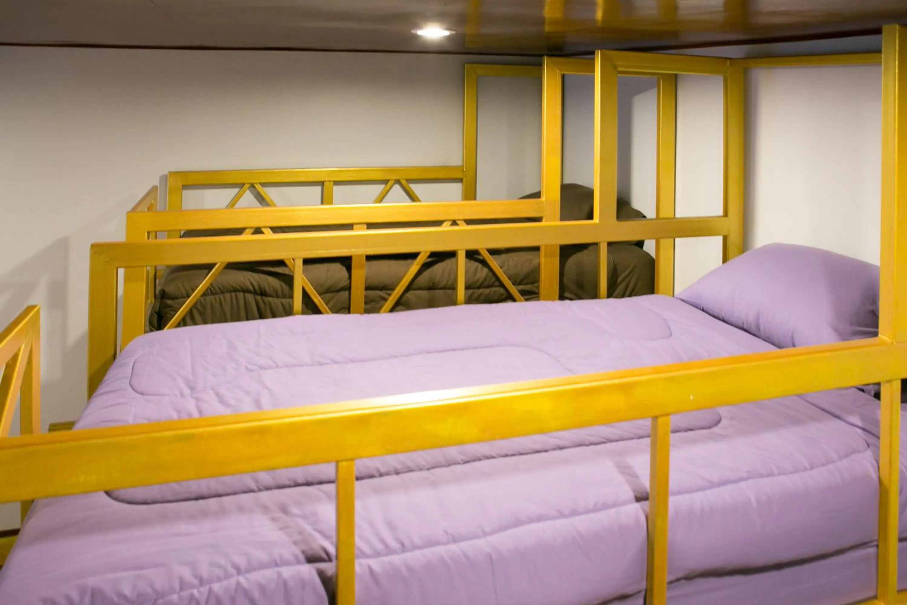 Bed in Haadrin Resort