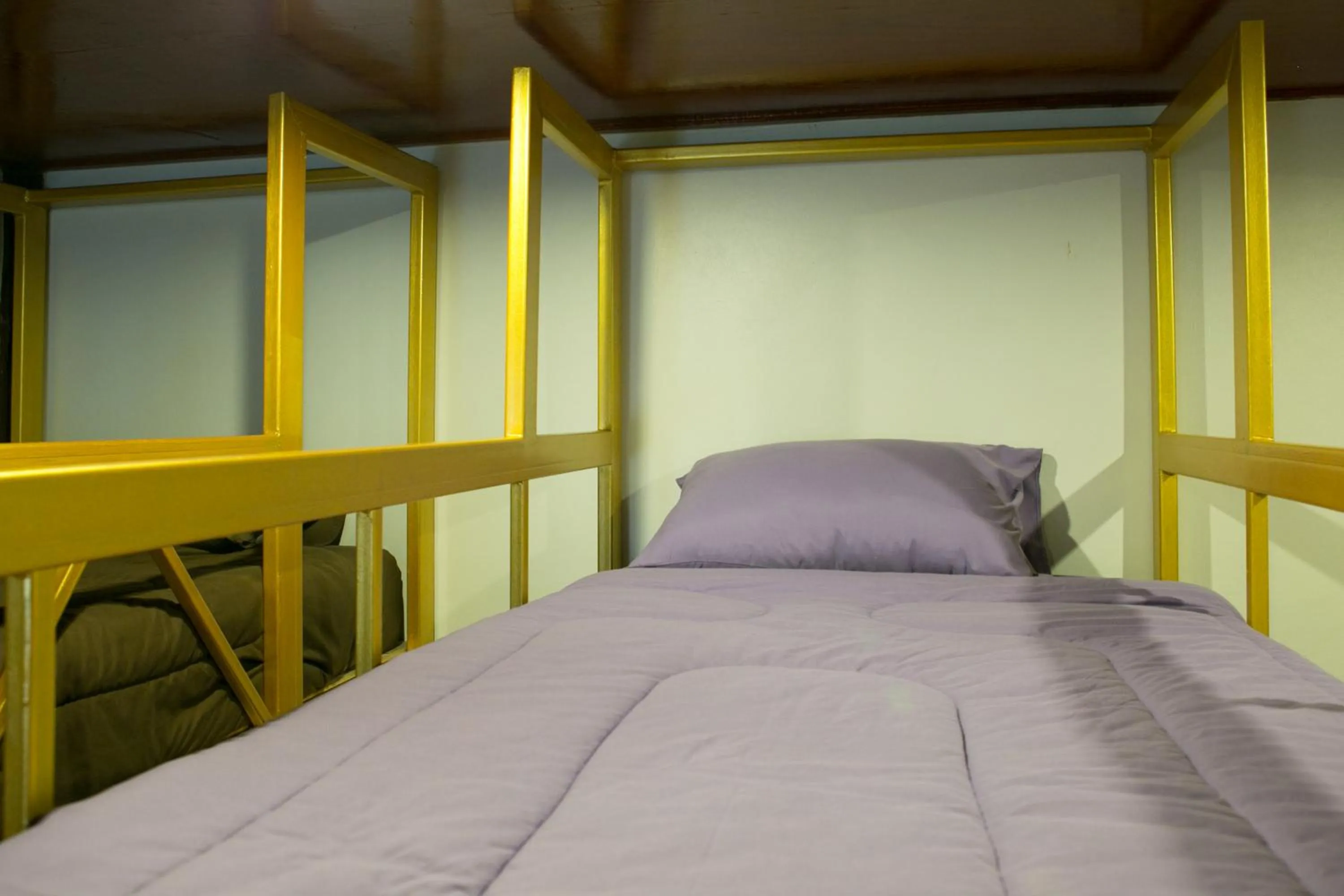 Bed in Haadrin Resort