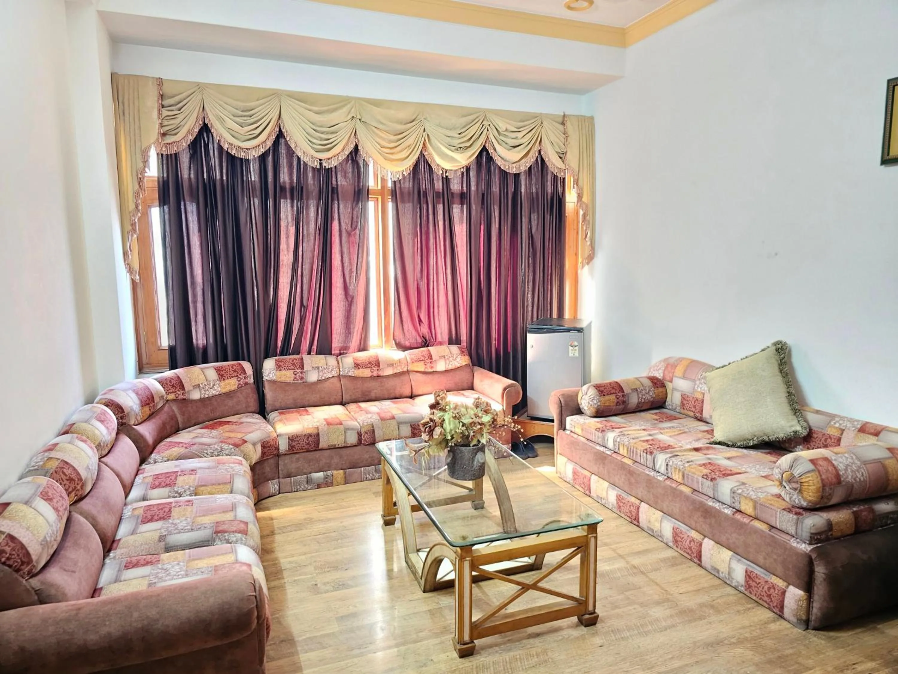 Living room in HOTEL CITY HEART