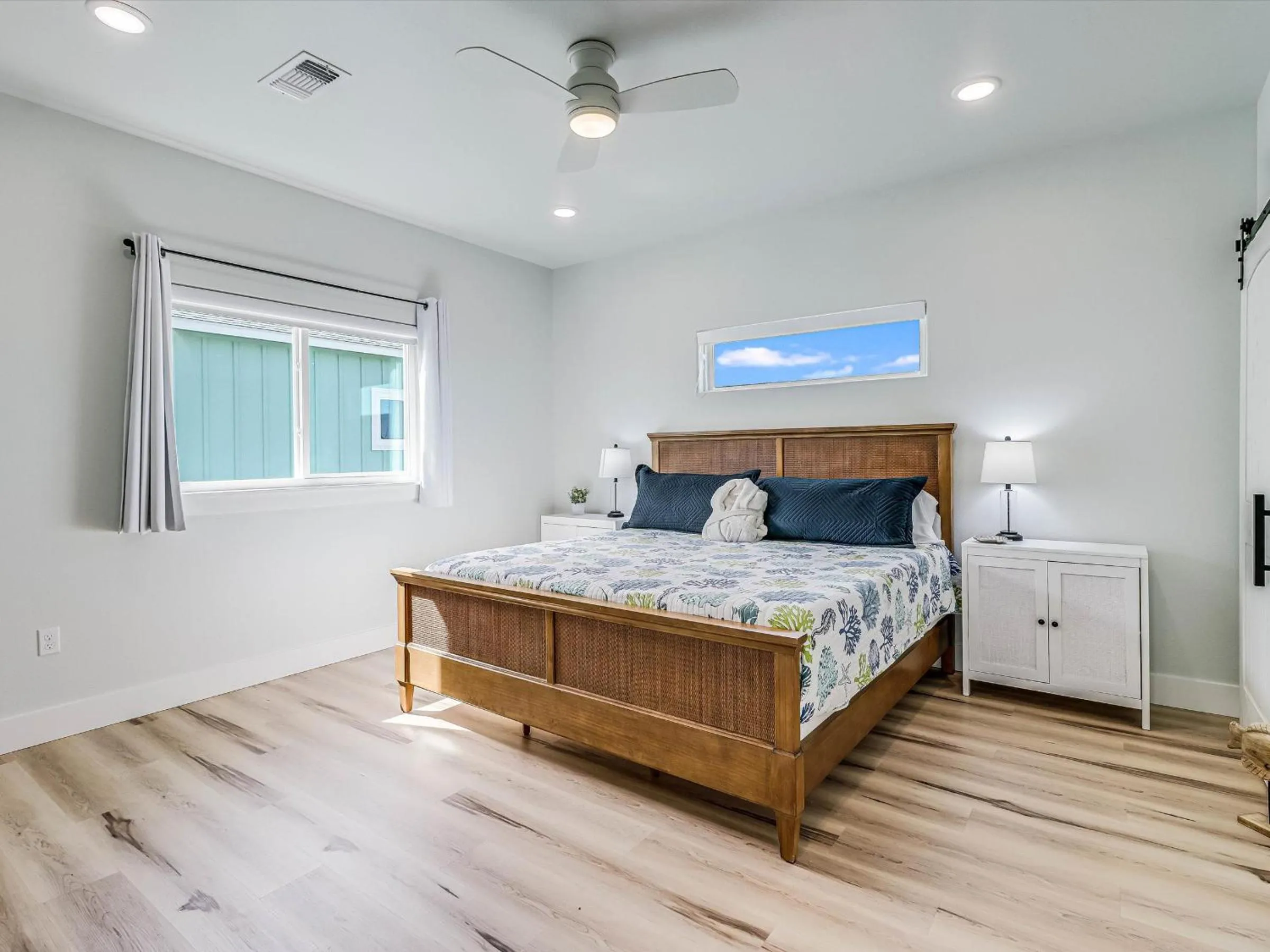 Other, Bed in Cove Harbor Beach House