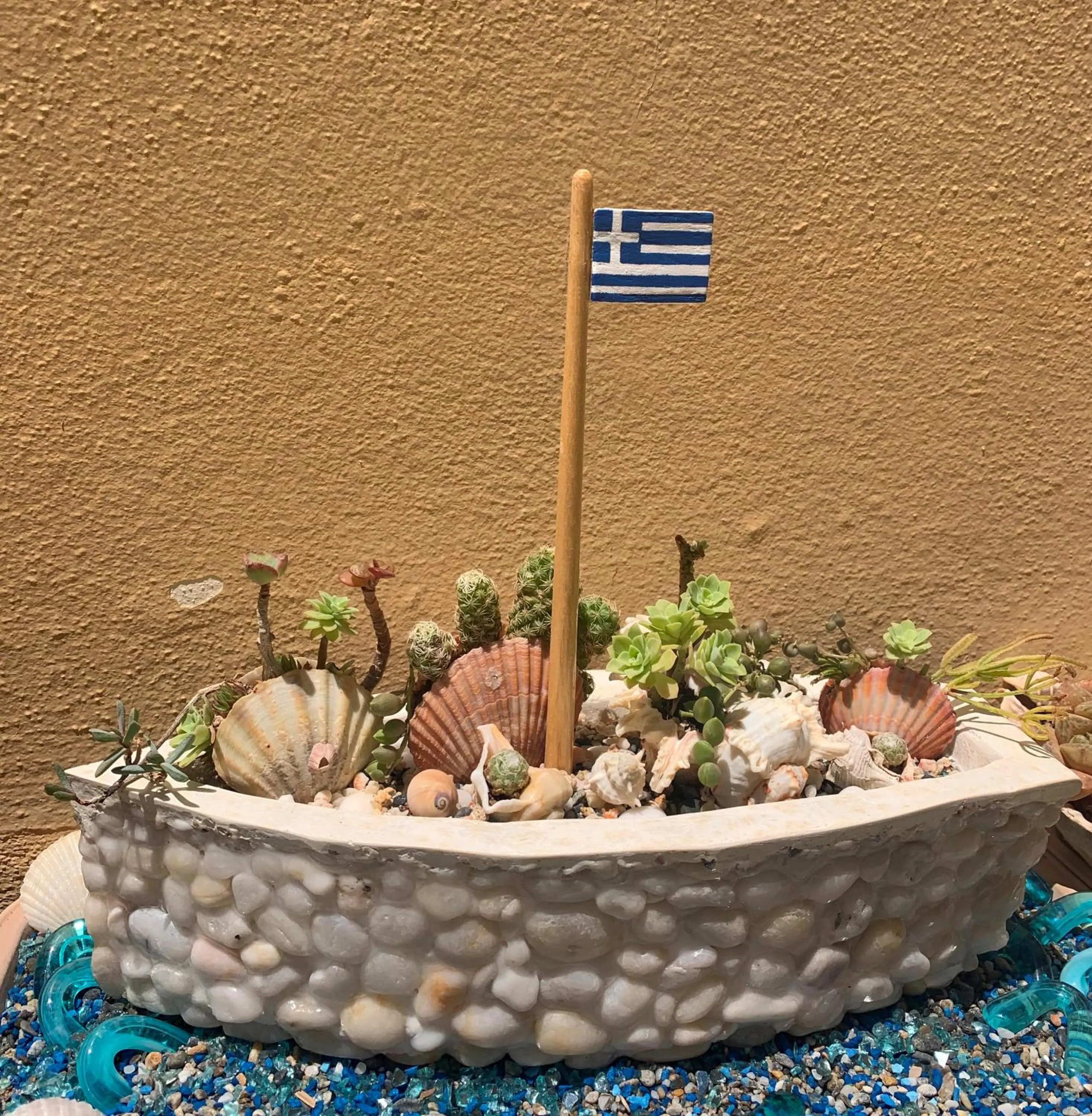 Garden in Ermis Suites