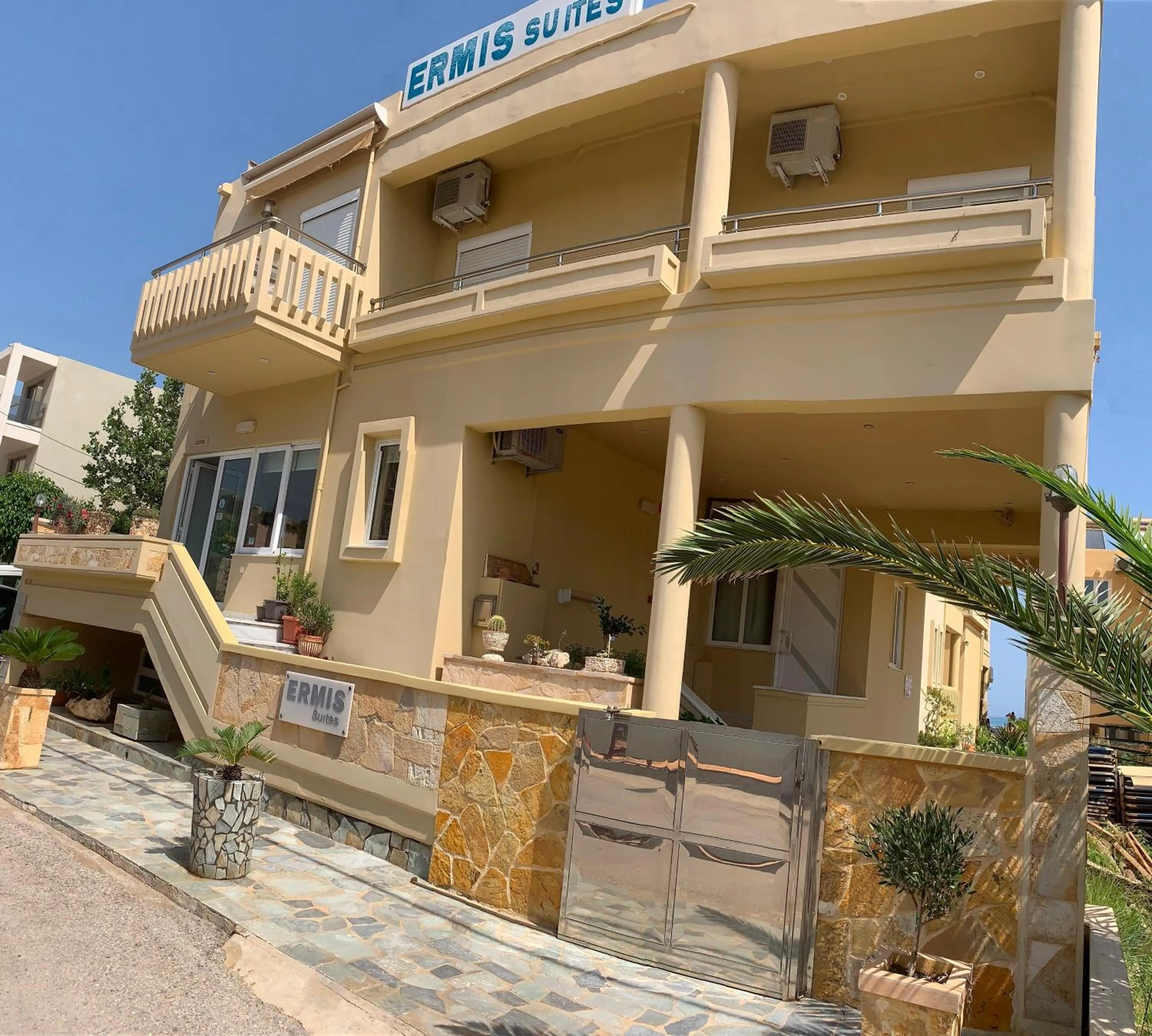 Property building in Ermis Suites