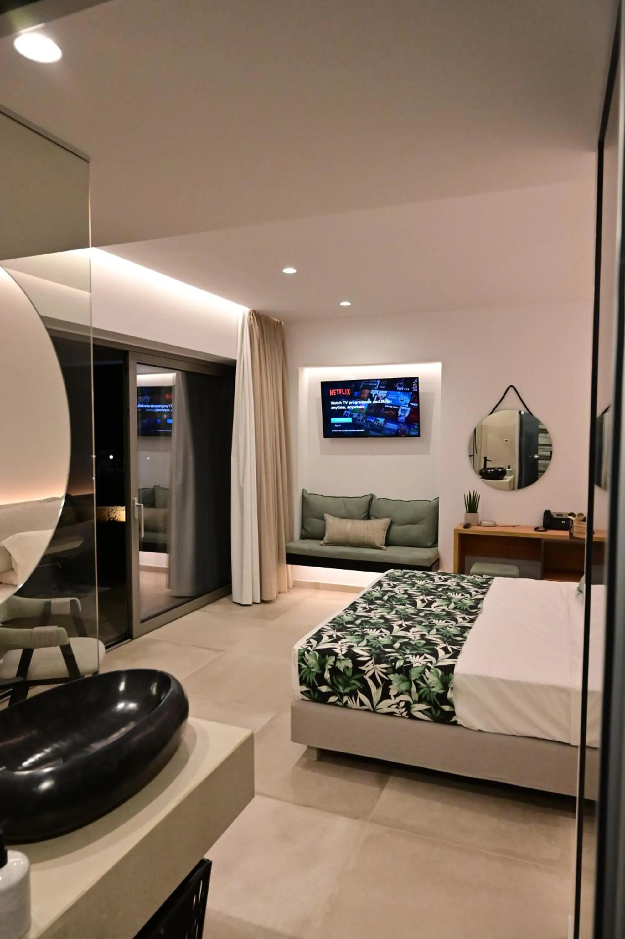 Bed in Kavos Hotel & Suites