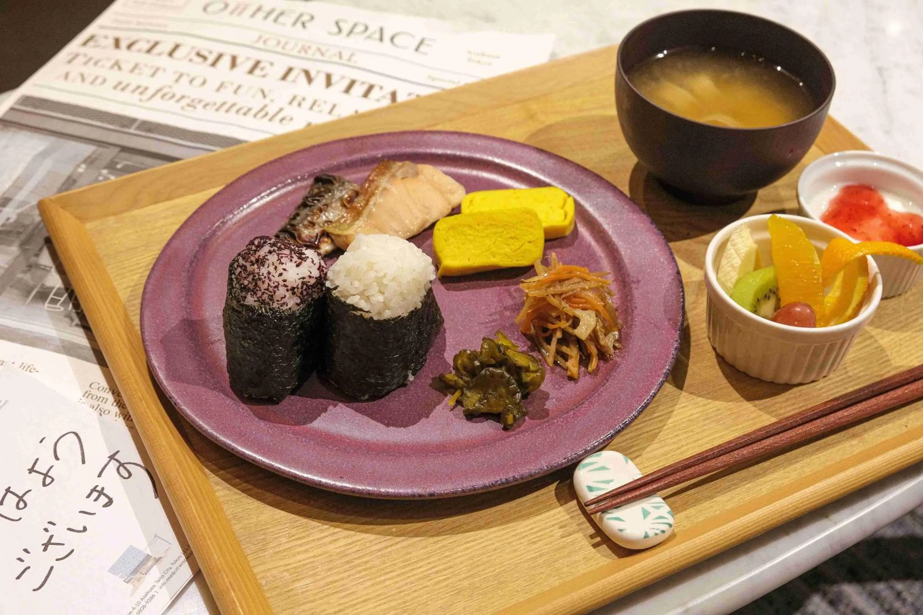 Breakfast in OTHER SPACE Asakusa