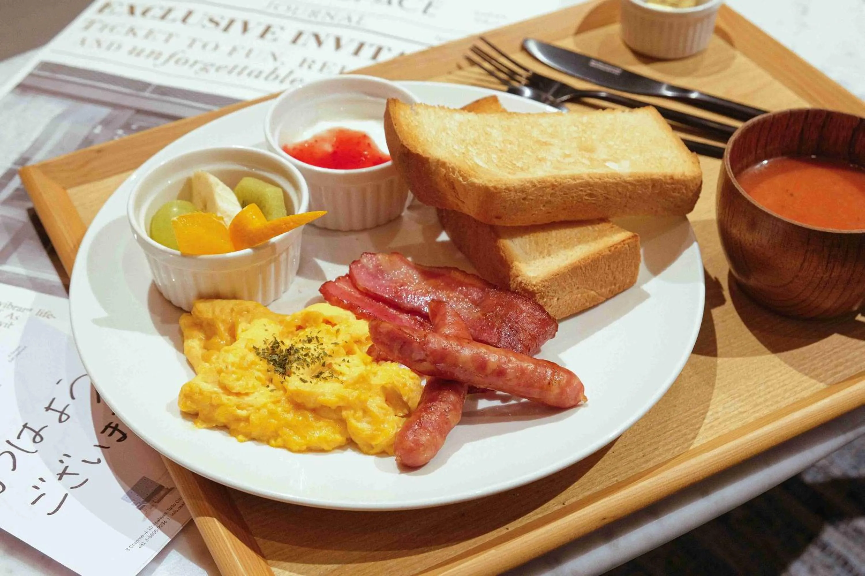 Breakfast in OTHER SPACE Asakusa