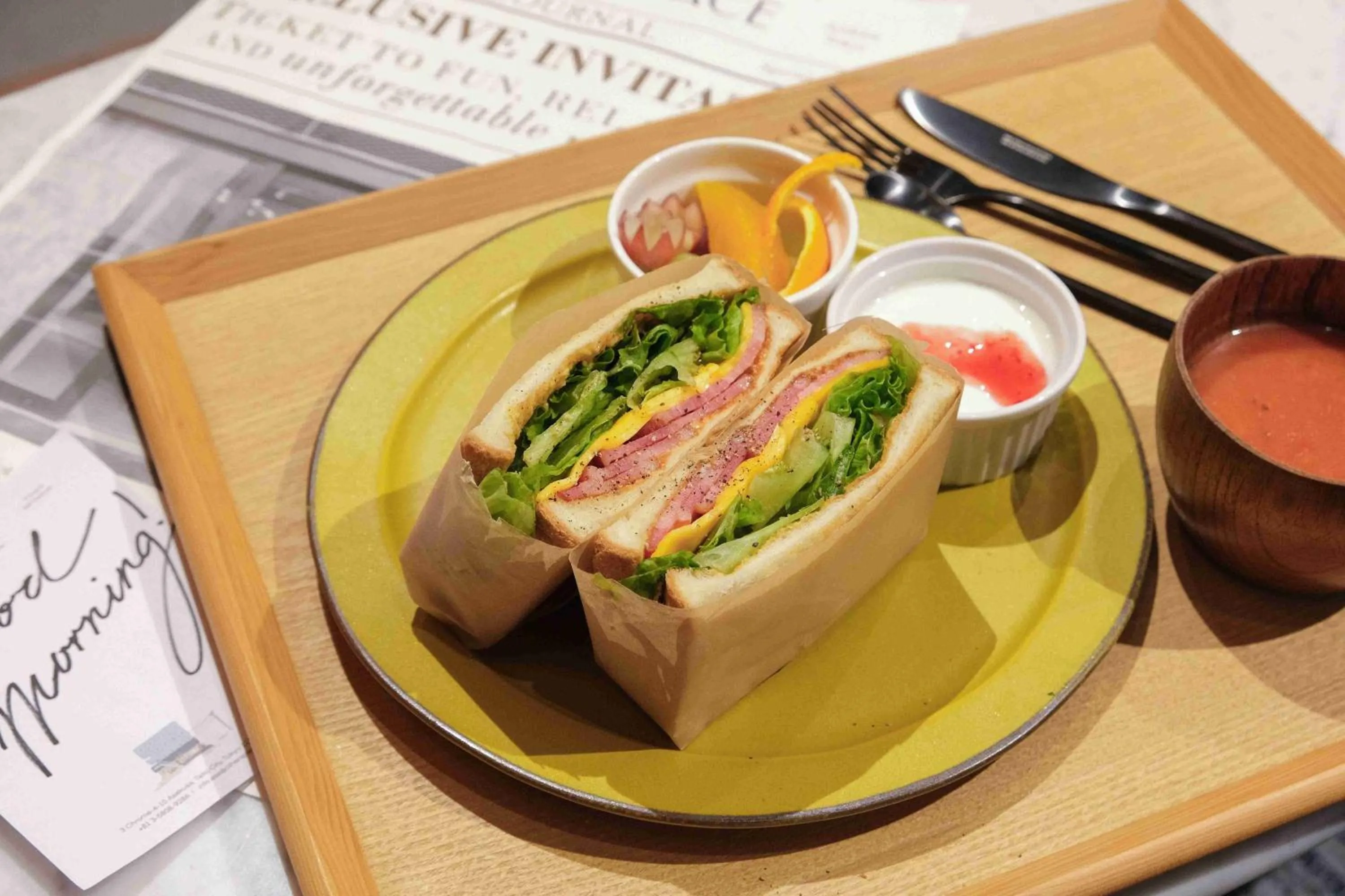 Breakfast in OTHER SPACE Asakusa