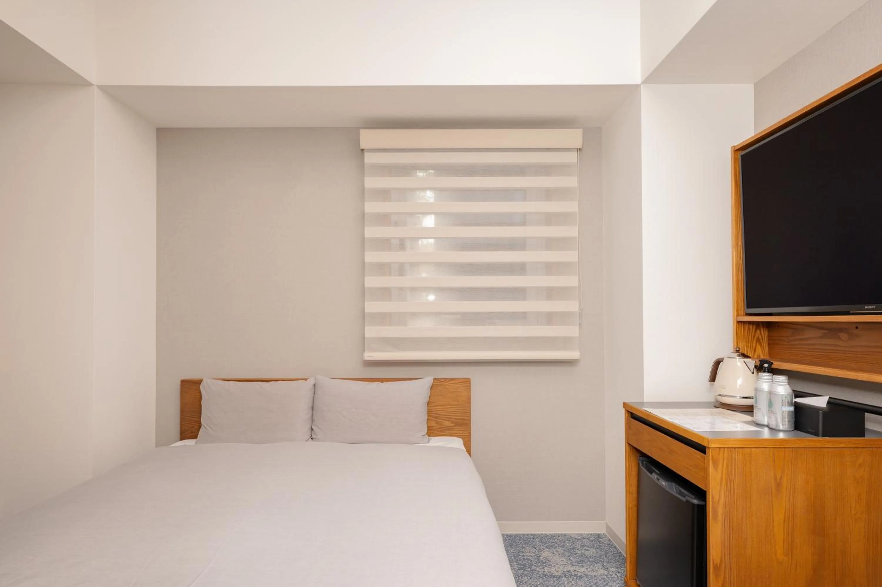 Photo of the whole room, Bed in OTHER SPACE Asakusa