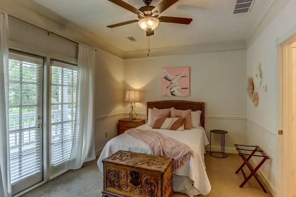 Bonne Terre Inn Crabapple Bonne Terre Inn Crabapple