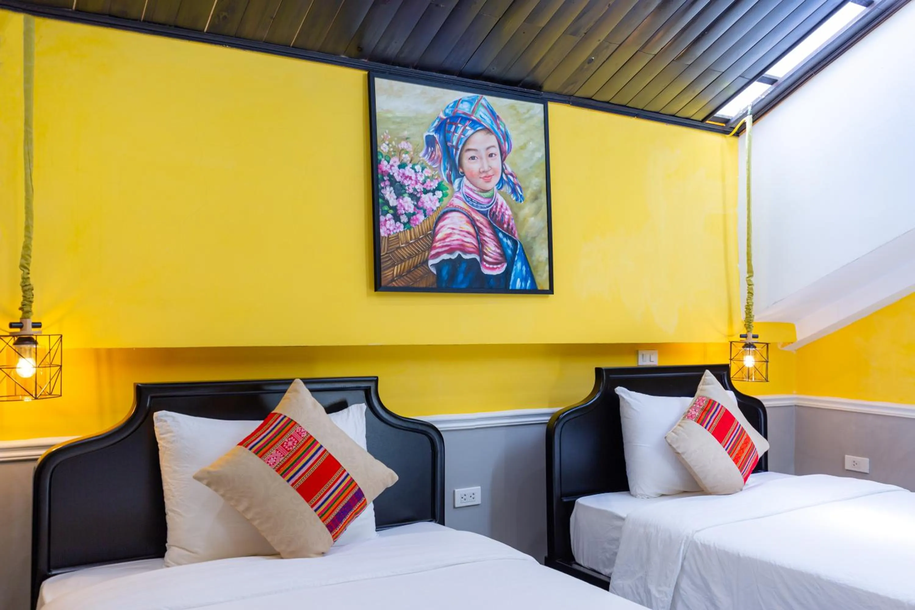 Bed in THE 1903 Sapa