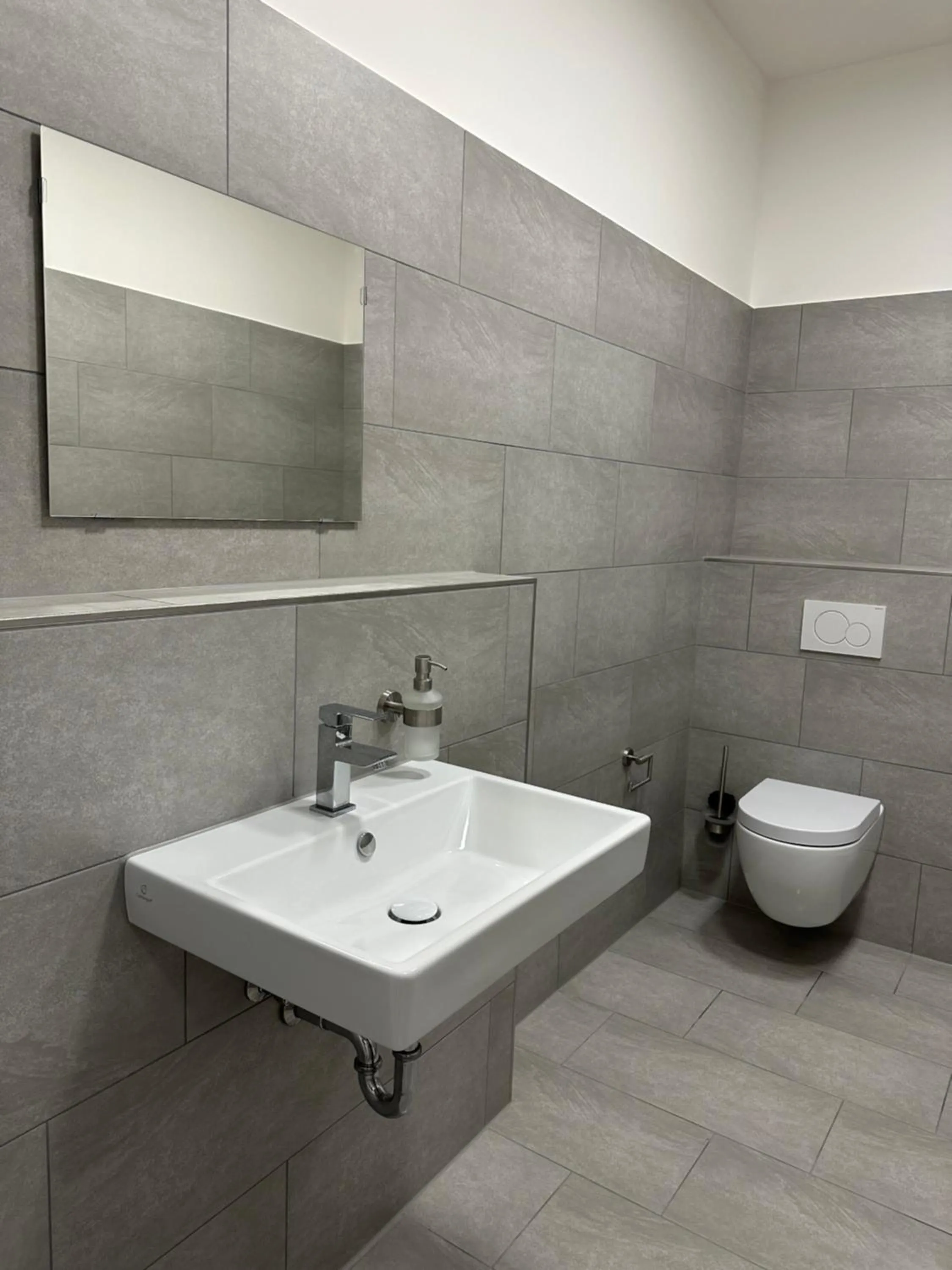 Toilet in EasyLiving Darmstadt