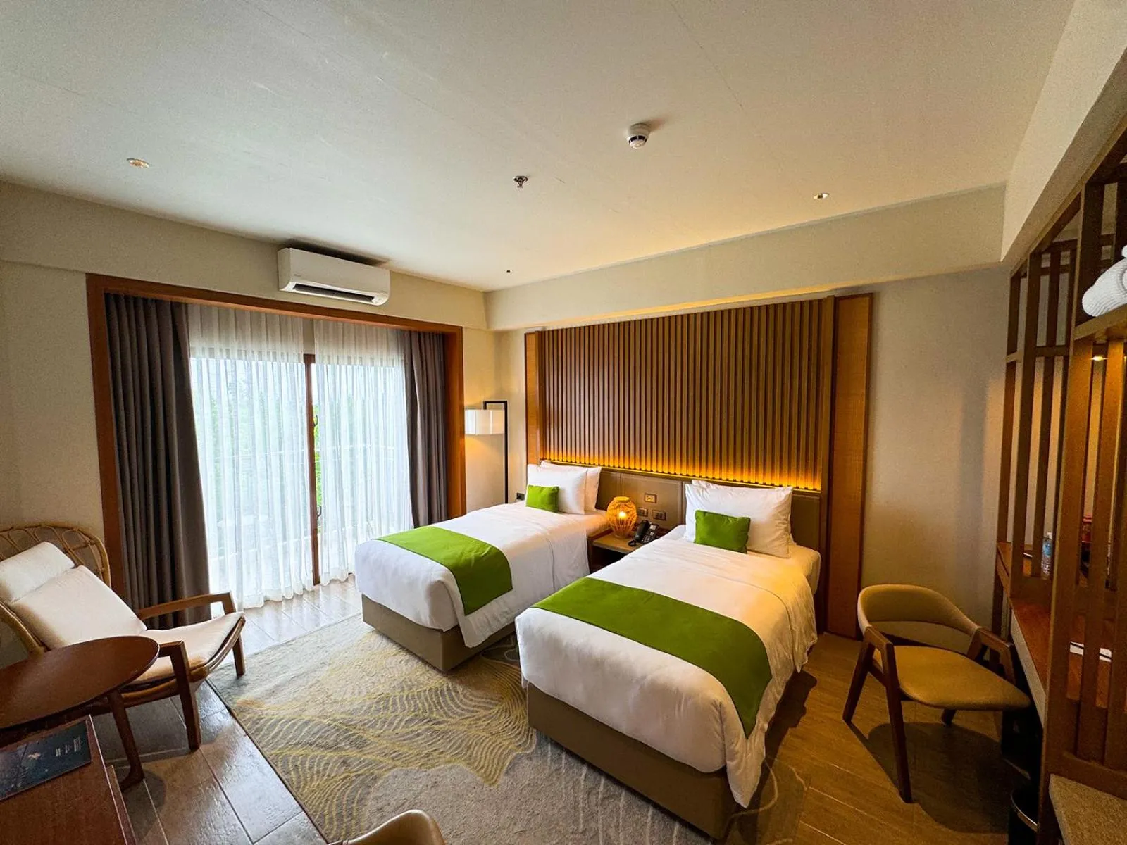 Bed in Cebu One Tectona Resort Hotel