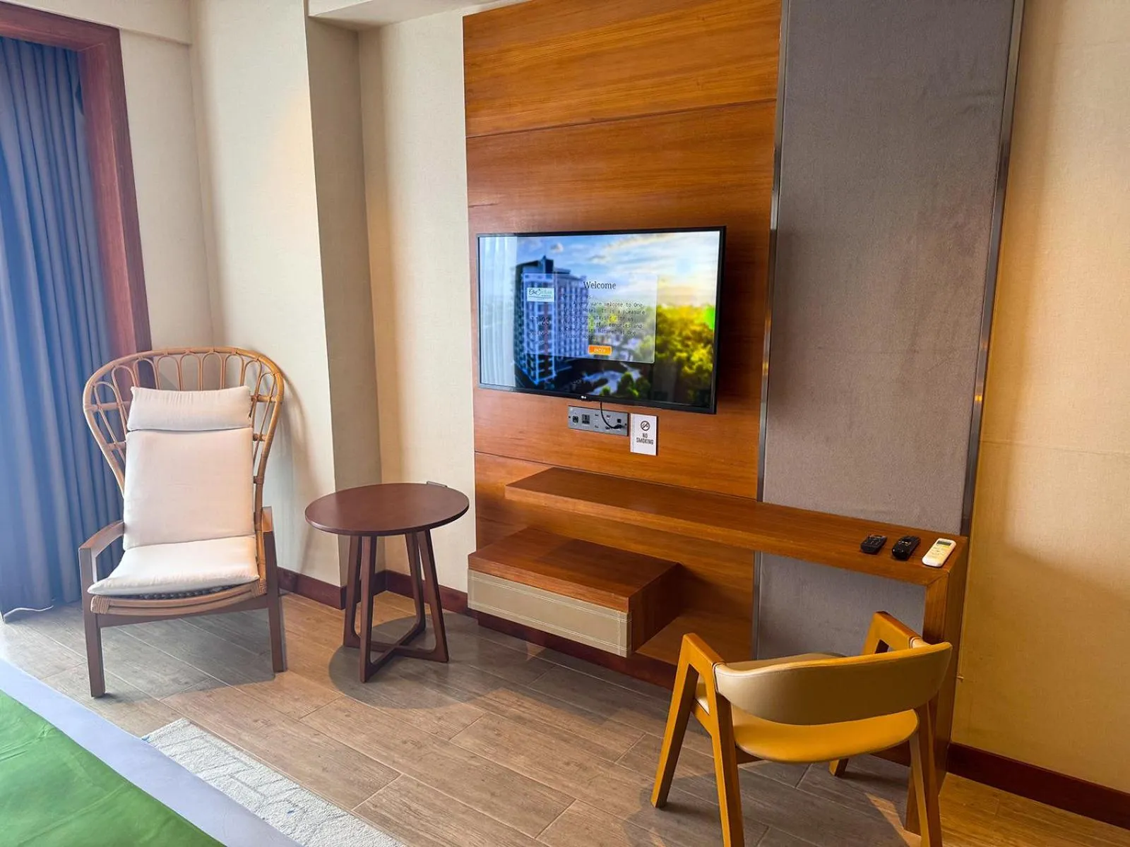 Cebu One Tectona Resort Hotel