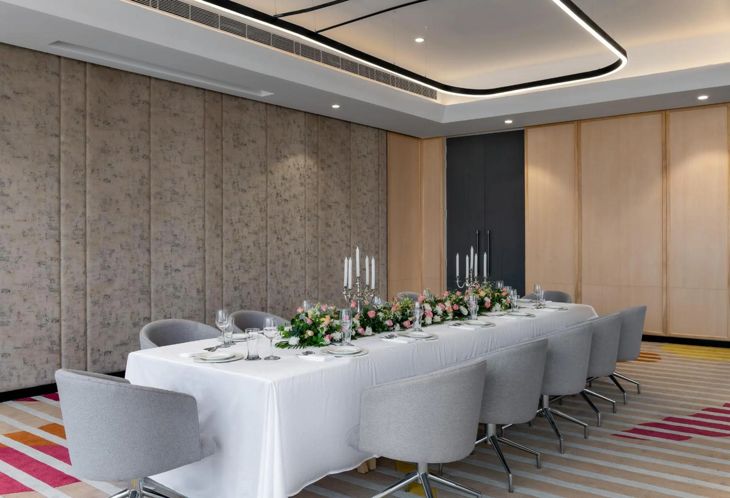 Meeting/conference room in Ginger Chandigarh, Zirakpur