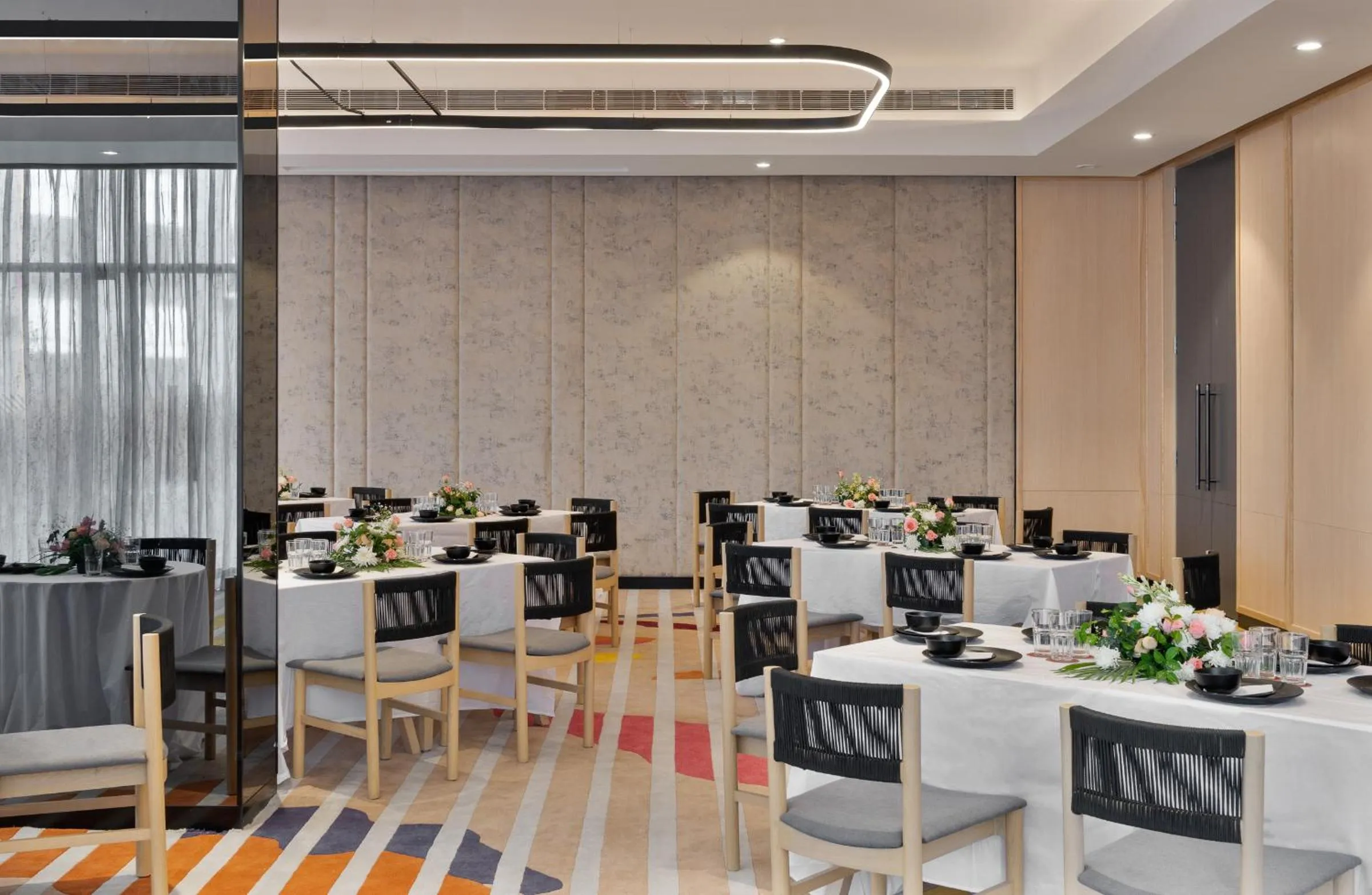 Banquet/Function facilities in Ginger Chandigarh, Zirakpur