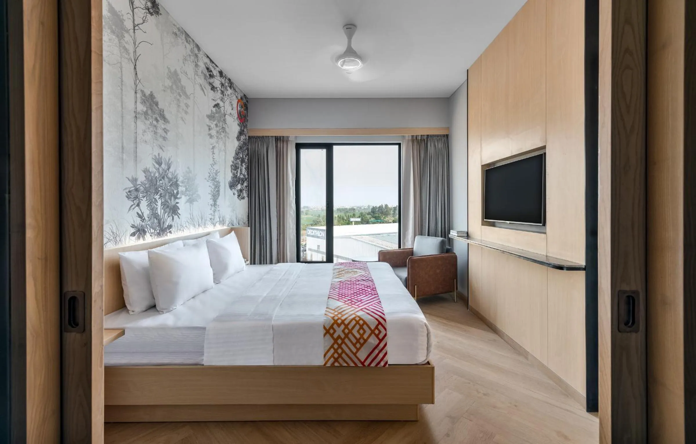 Photo of the whole room, Bed in Ginger Chandigarh, Zirakpur