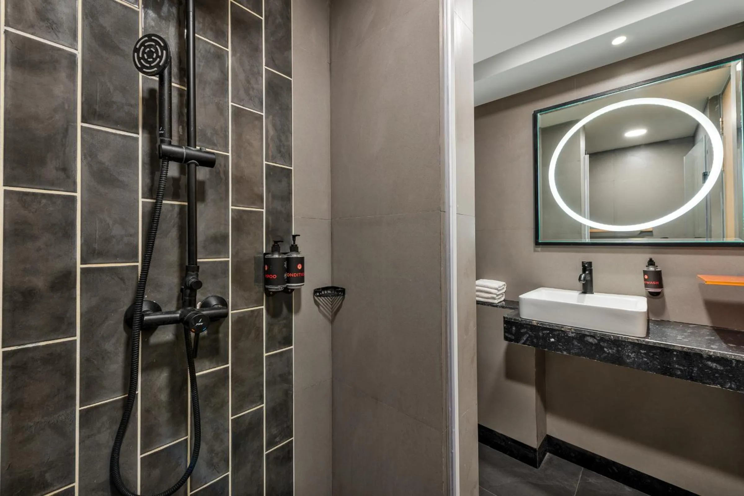 Bathroom in Ginger Chandigarh, Zirakpur