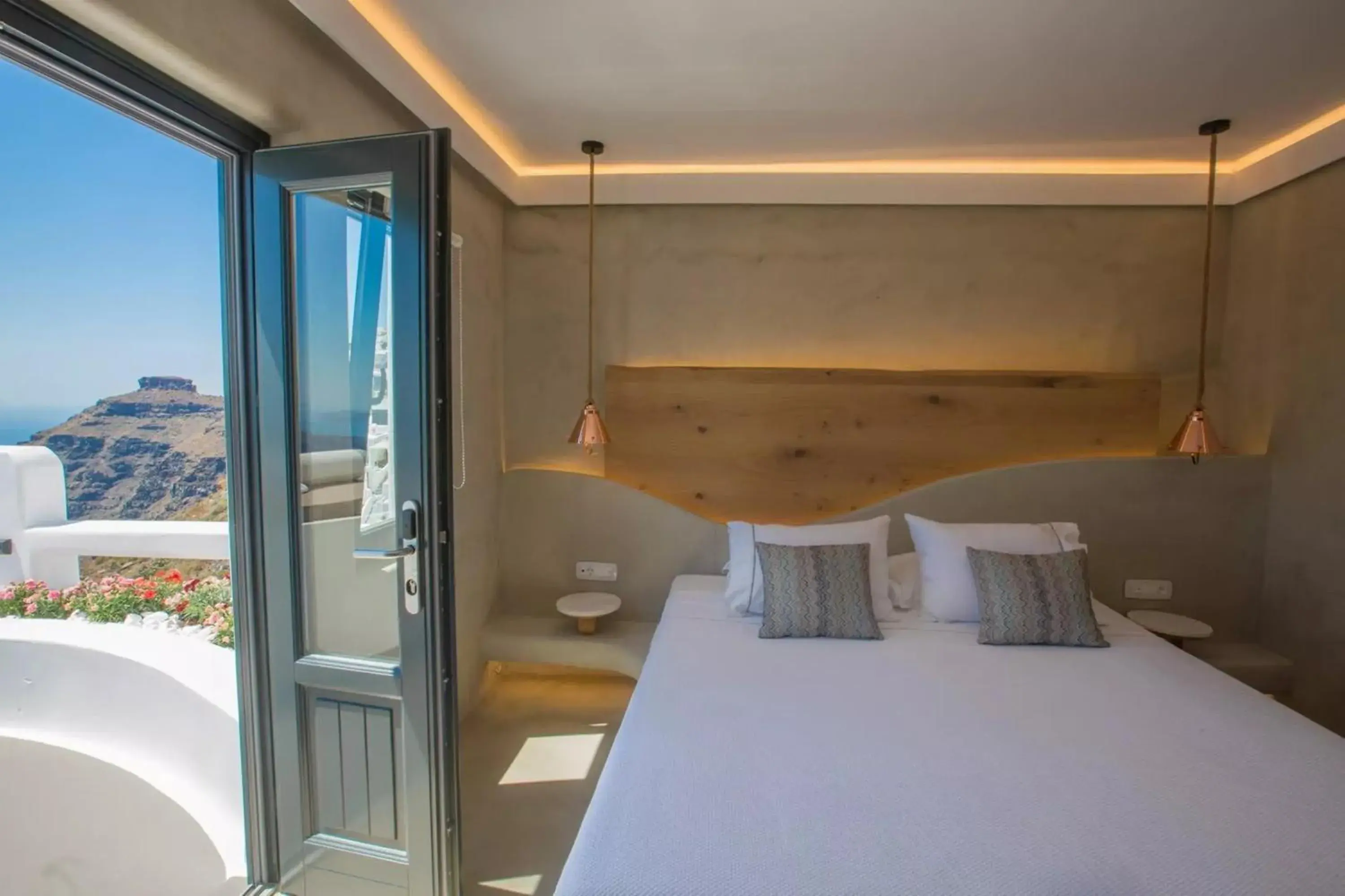 Executive Suite with Outdoor Hot Tub and Caldera View in Chic Hotel Santorini Executive Suite with Outdoor Hot Tub and Caldera View in Chic Hotel Santorini