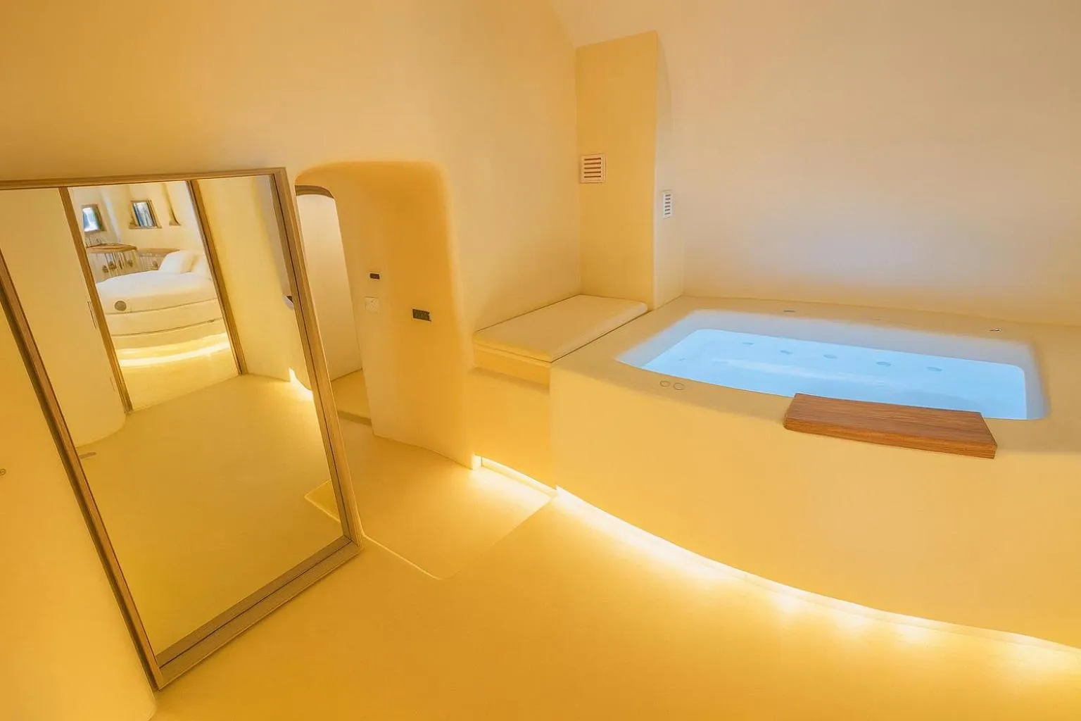 Bathroom, Bed in Chic Hotel Santorini
