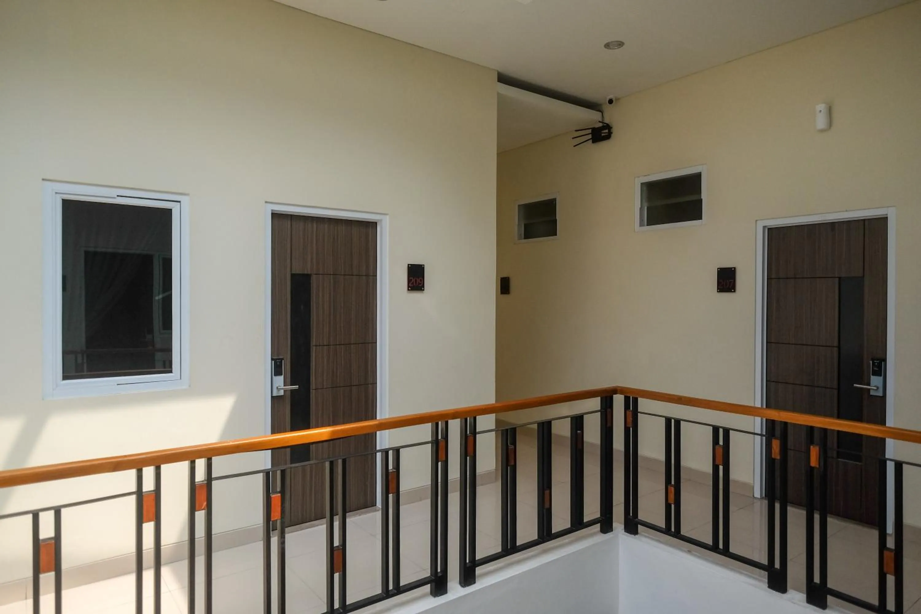 Floor plan in RedDoorz Plus near UMS Solo 2