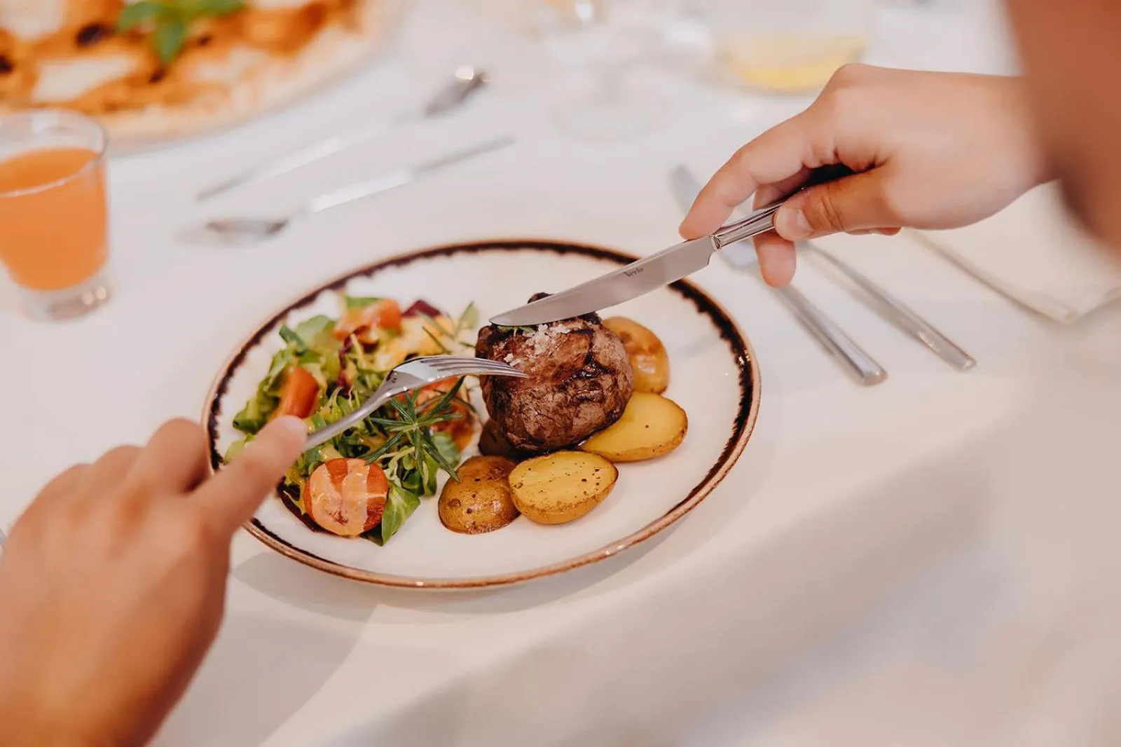 Restaurant/places to eat in Hotel Linea Mare