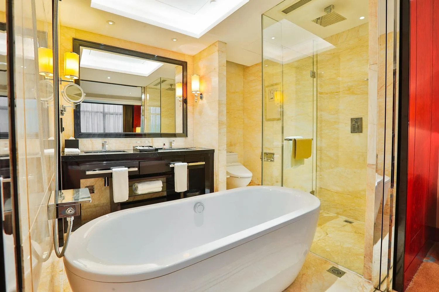 Toilet in Changzhou Yuanzhou Hotel