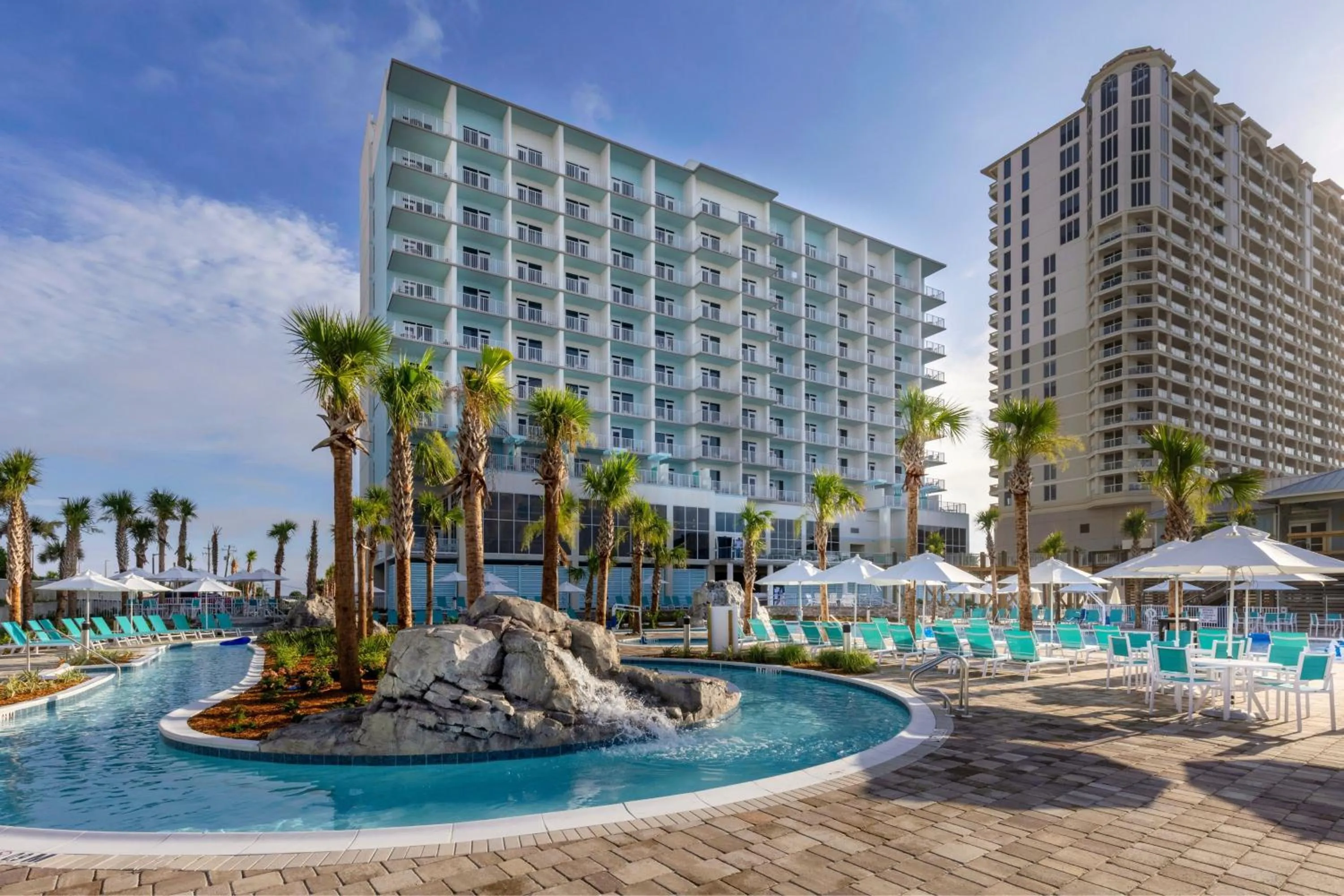 Swimming pool in Fairfield by Marriott Inn & Suites Pensacola Beach