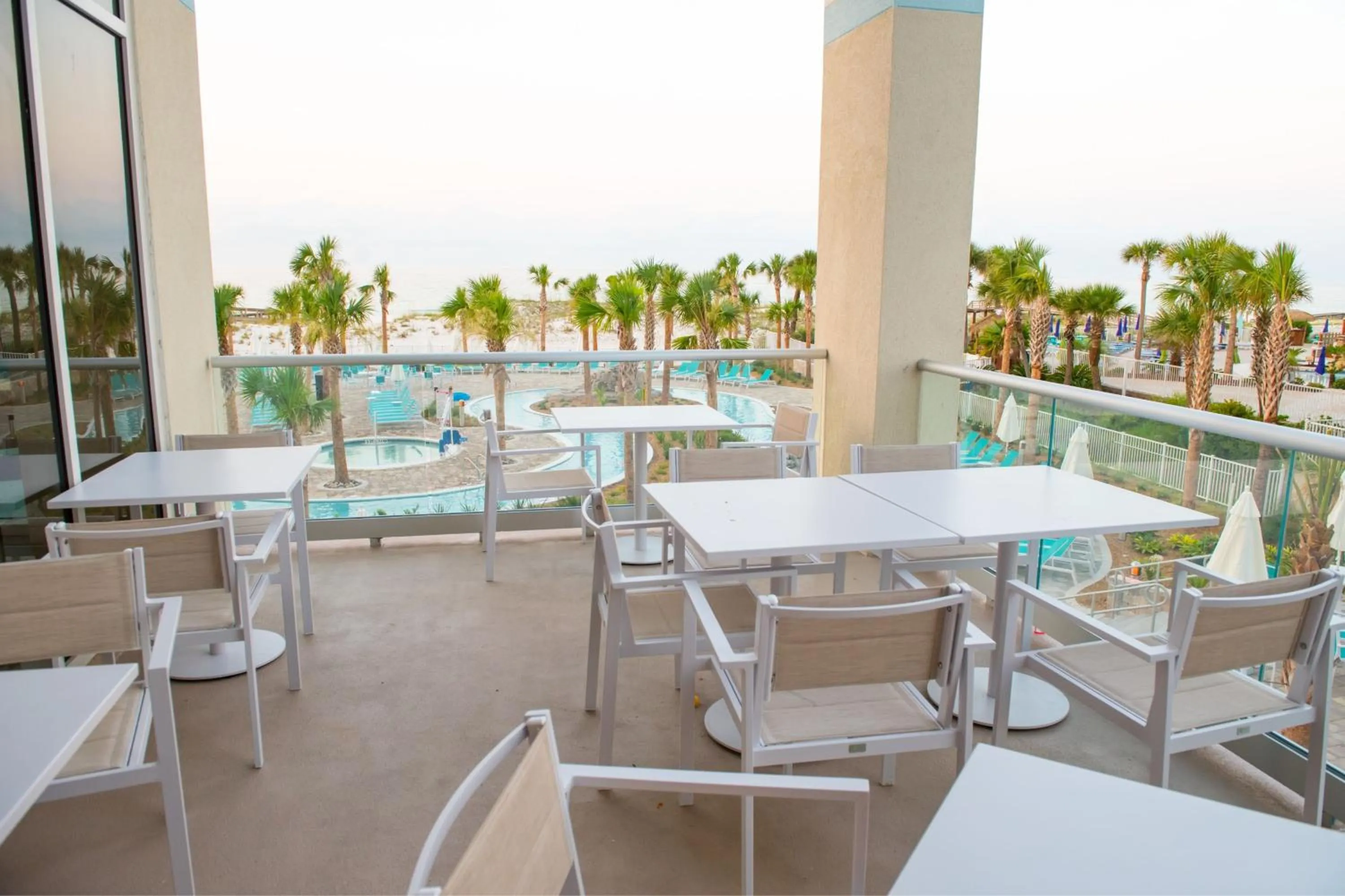 Breakfast in Fairfield by Marriott Inn & Suites Pensacola Beach