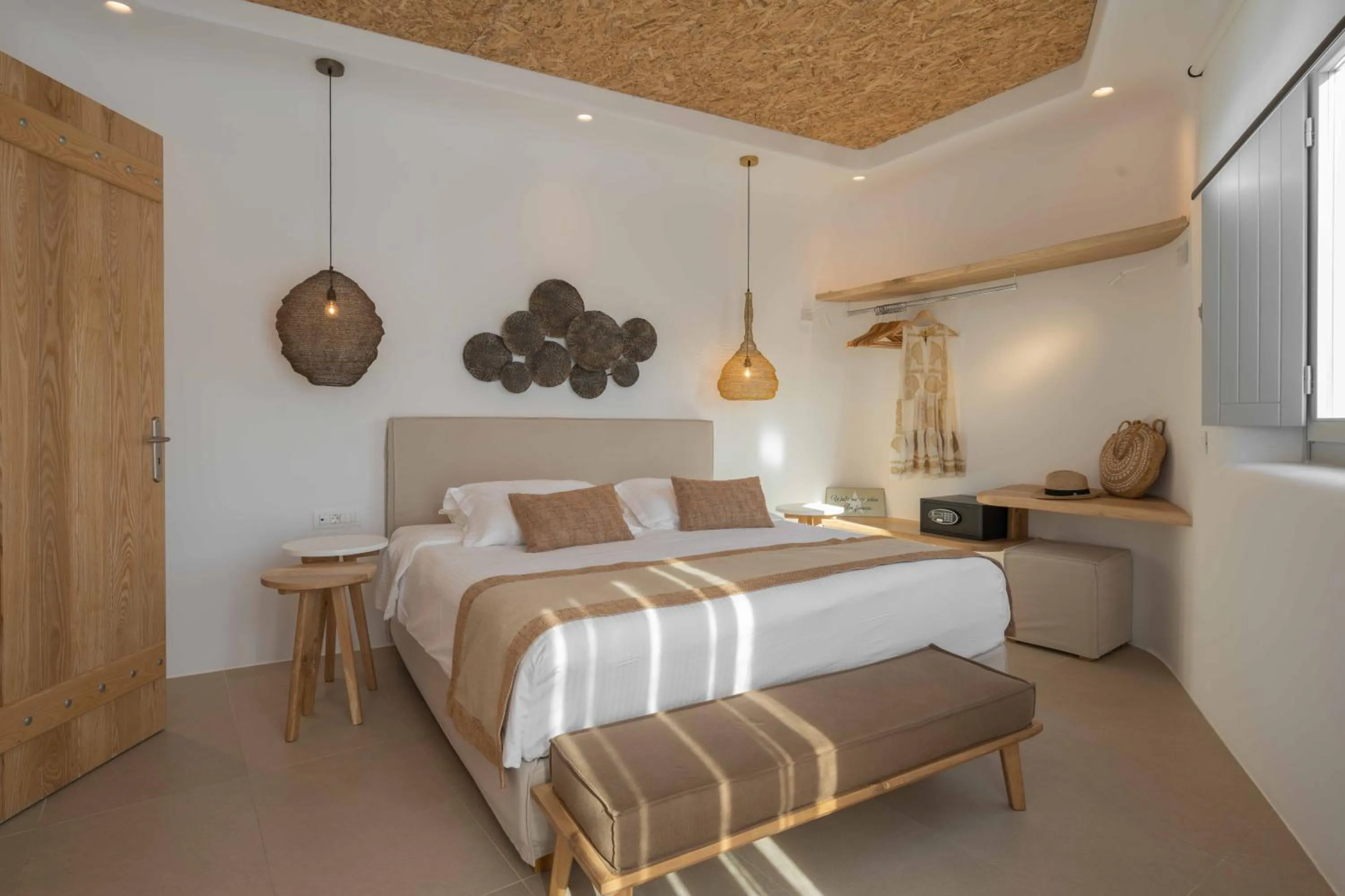 Bedroom, Bed in Argo Hotel