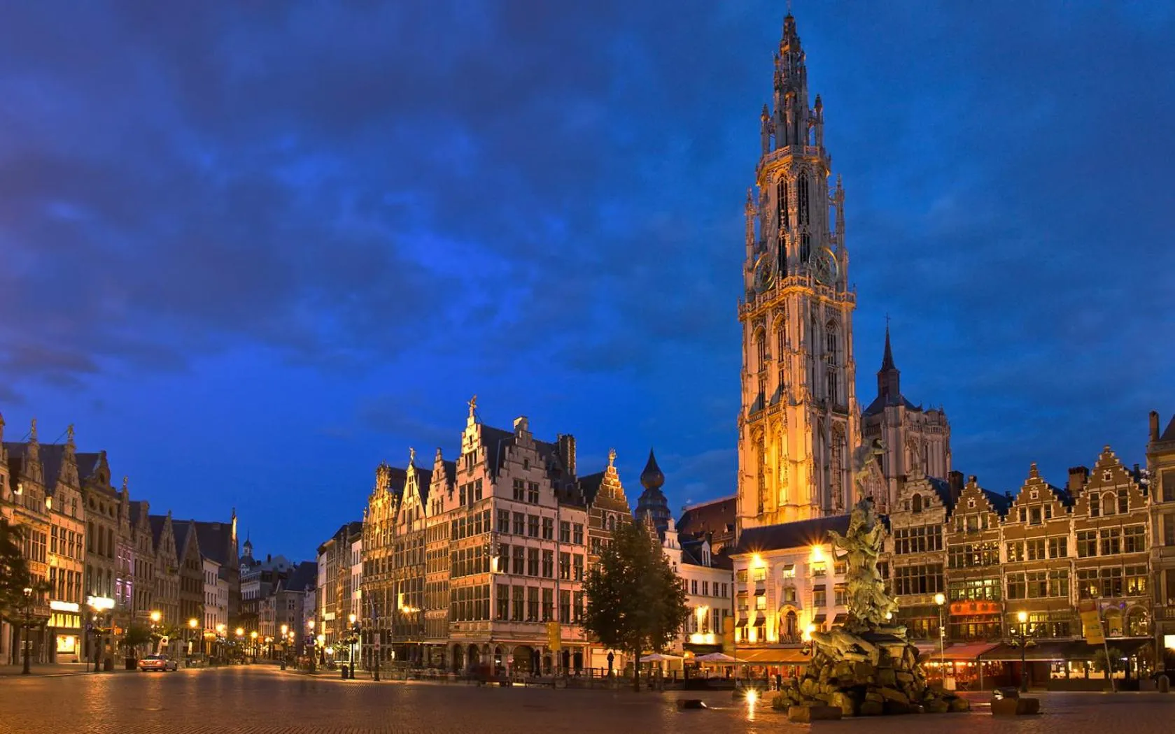 Kyoto Suites - Center Antwerp!