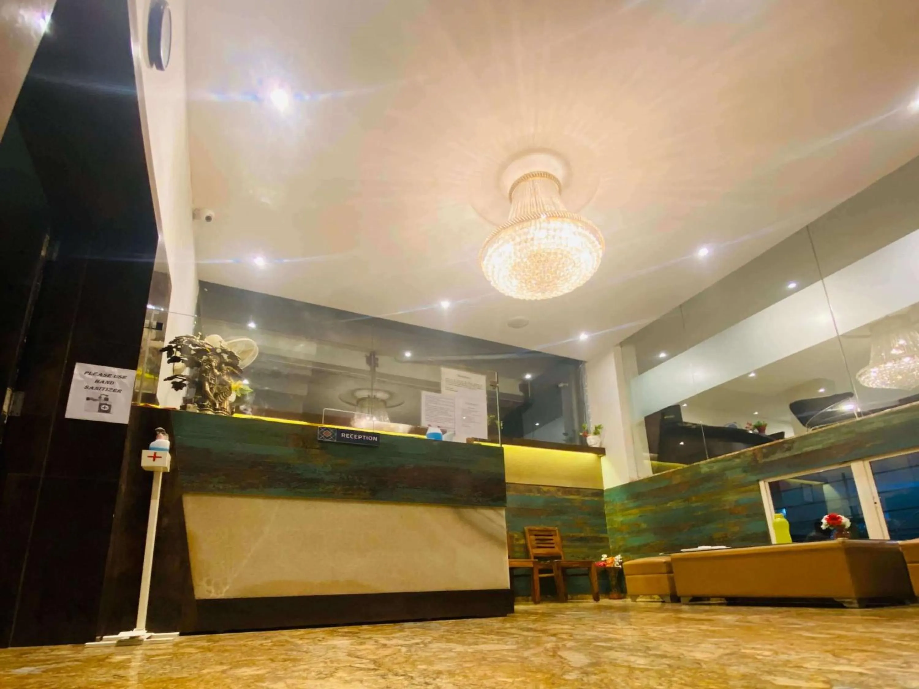 Lobby or reception in The Byke Business Hotel - Signature Planet Vijay Nagar