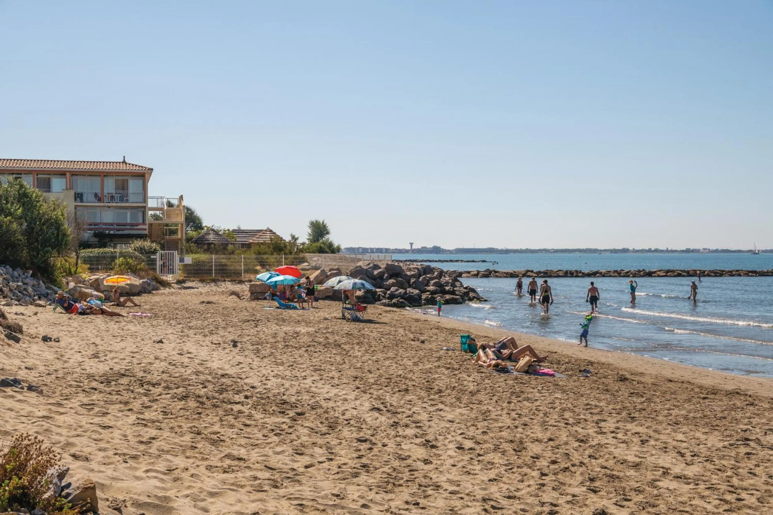Beach in SOWELL Family Grau du Roi