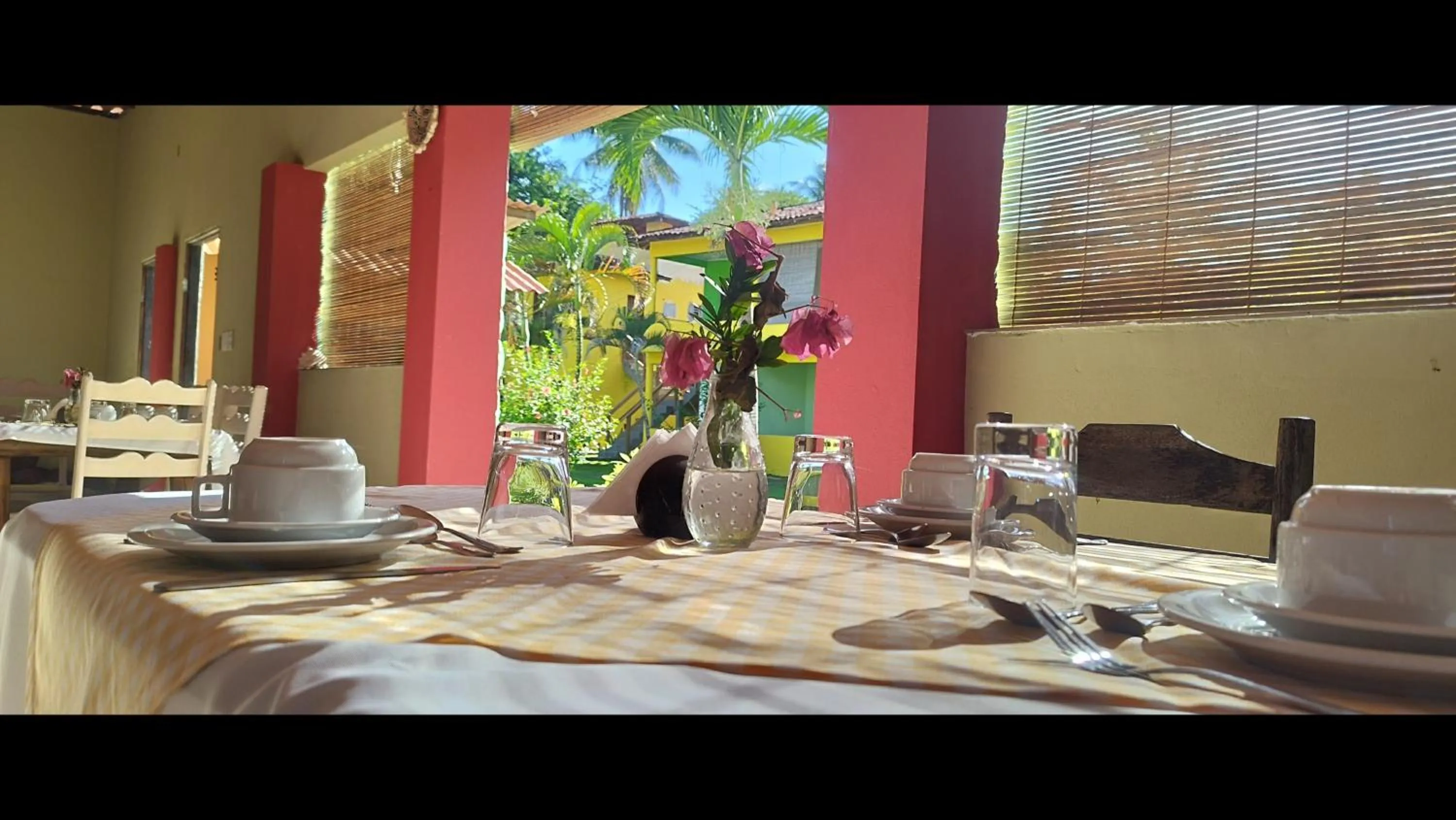 Dining area in Ajubá Pousada