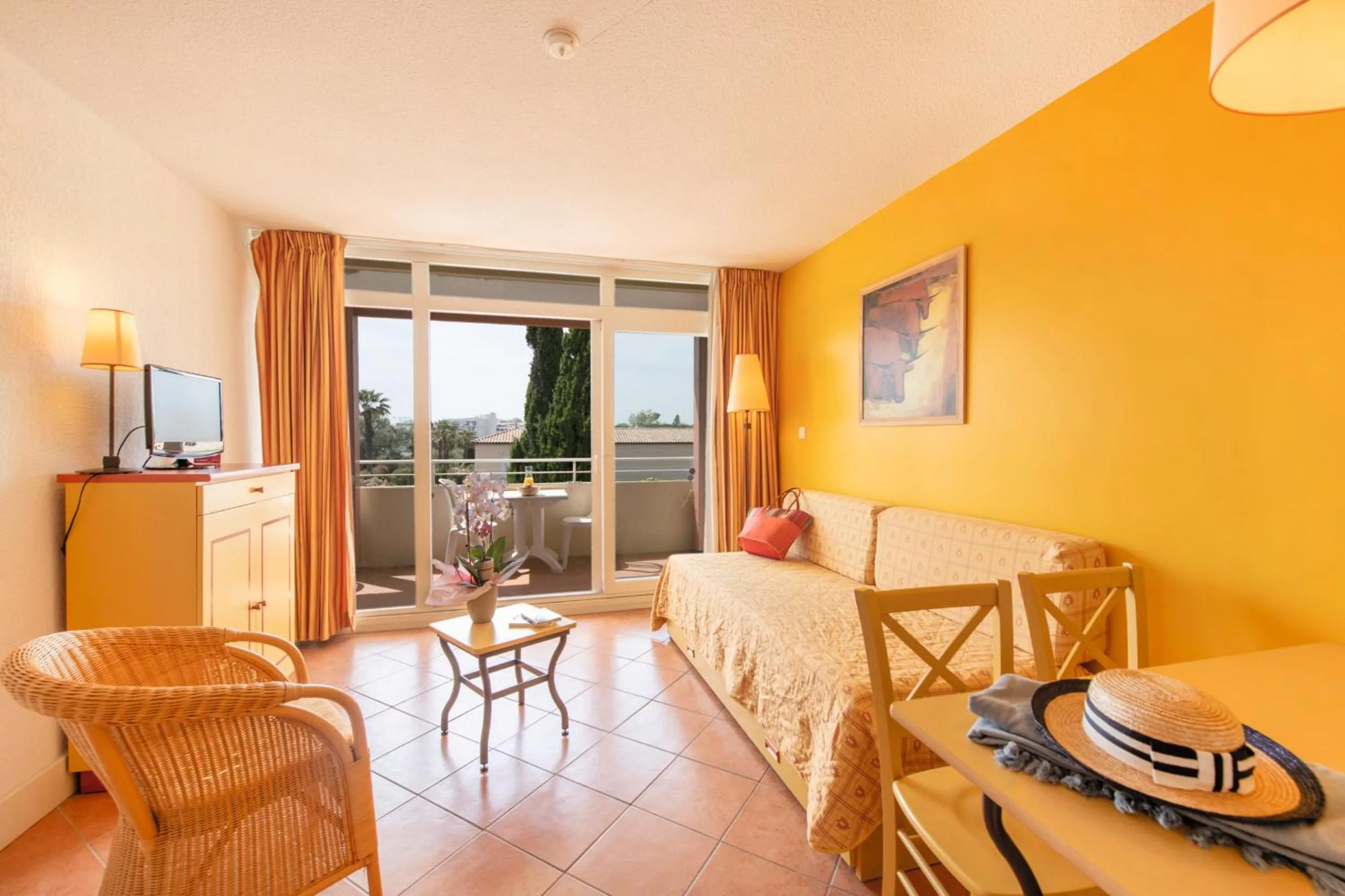 Landmark view in SOWELL RESIDENCES Les Sablons