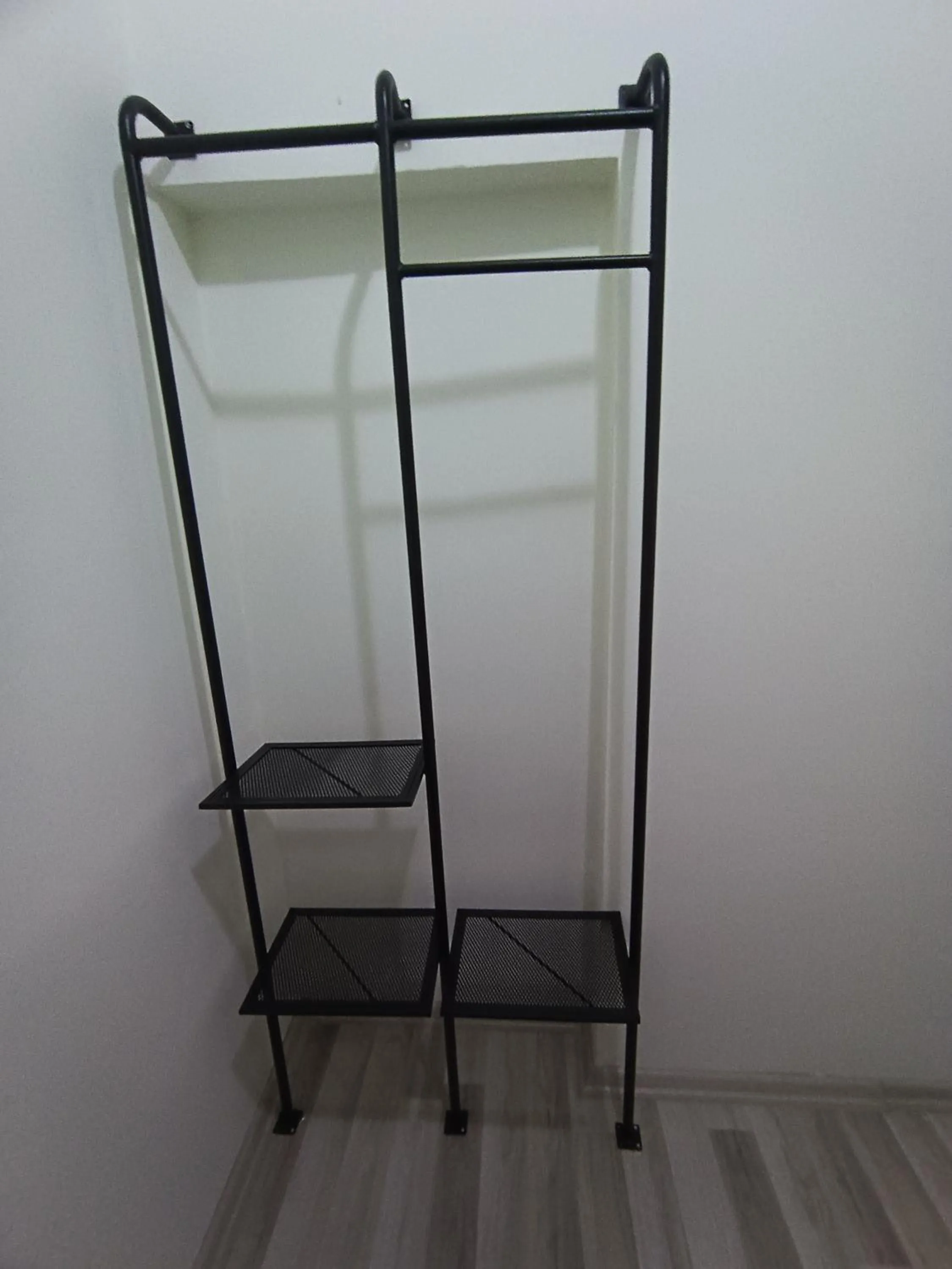 wardrobe in Deeps Hostel Ankara 2