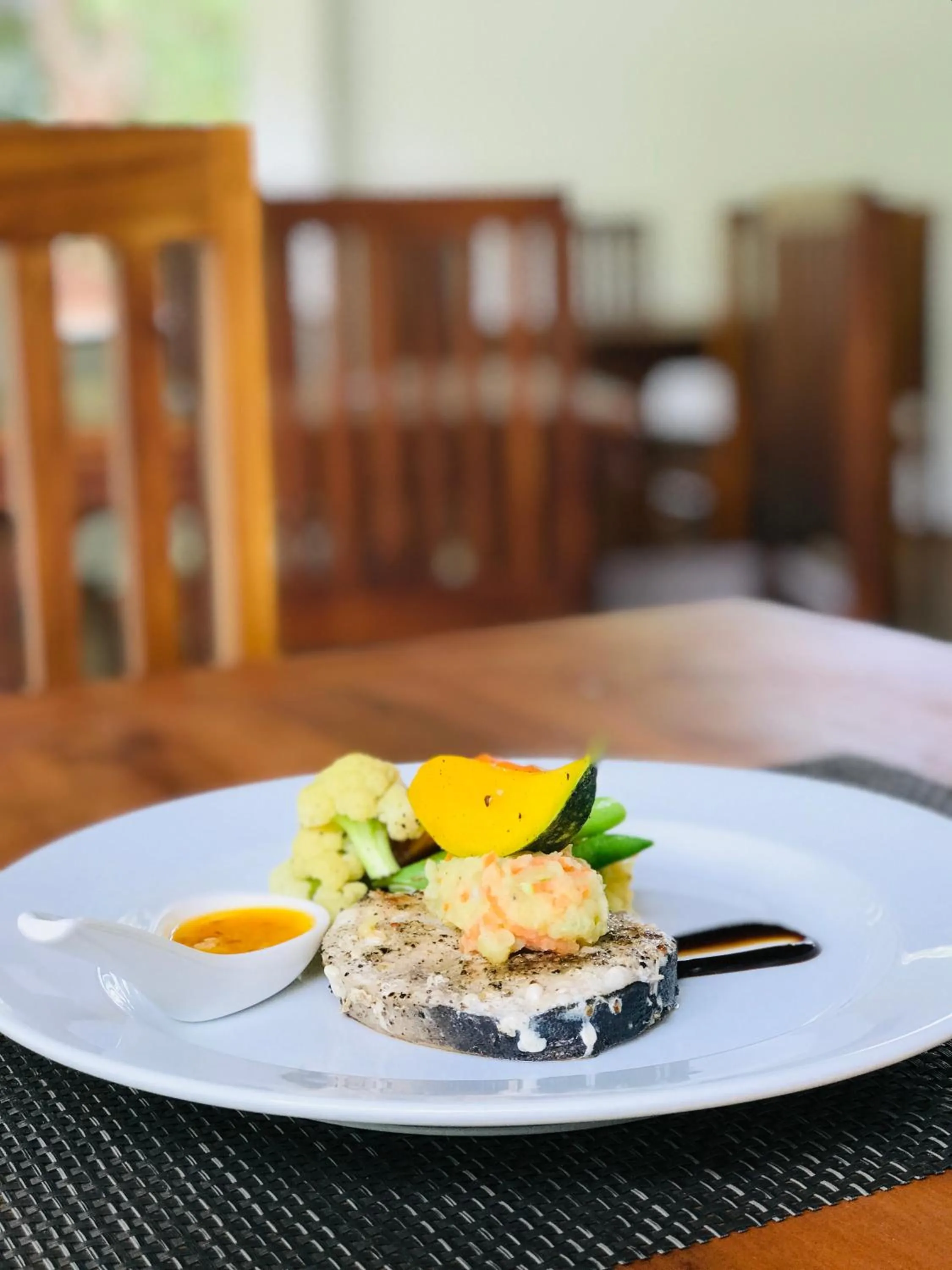 Food in Naturaliza Sigiriya