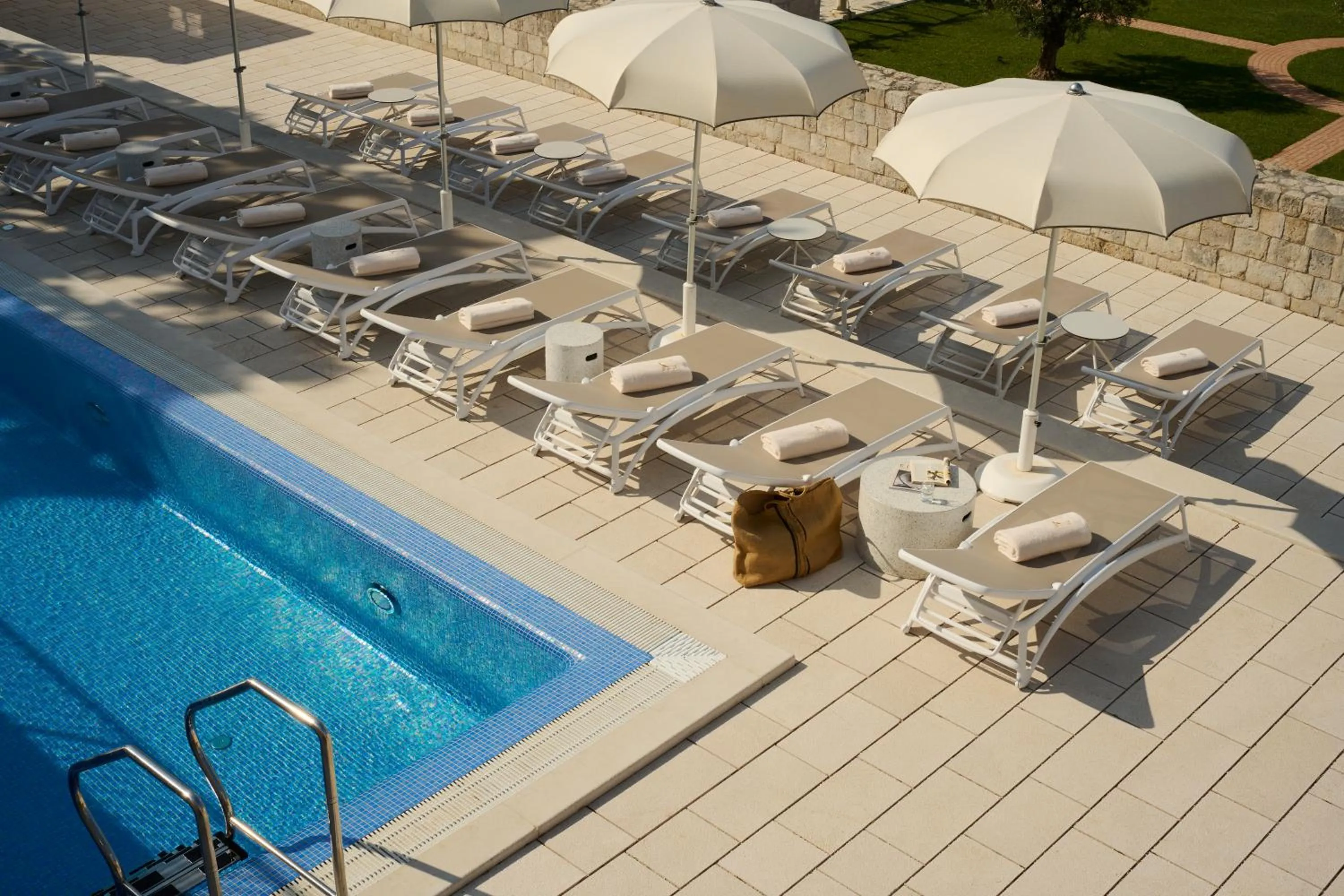 Property building in Palace Natali