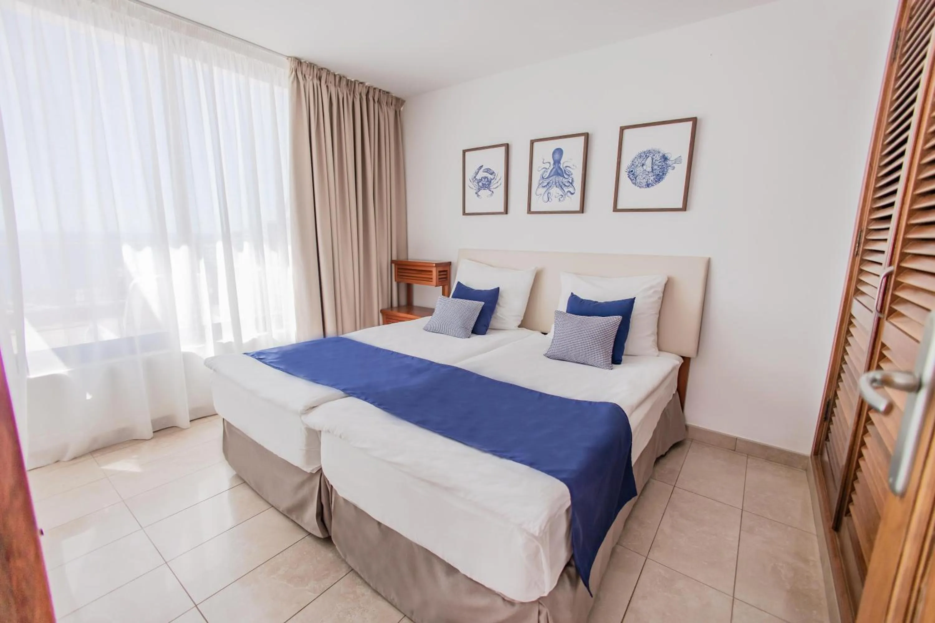 Photo of the whole room, Bed in Servatur JB - Adults Only