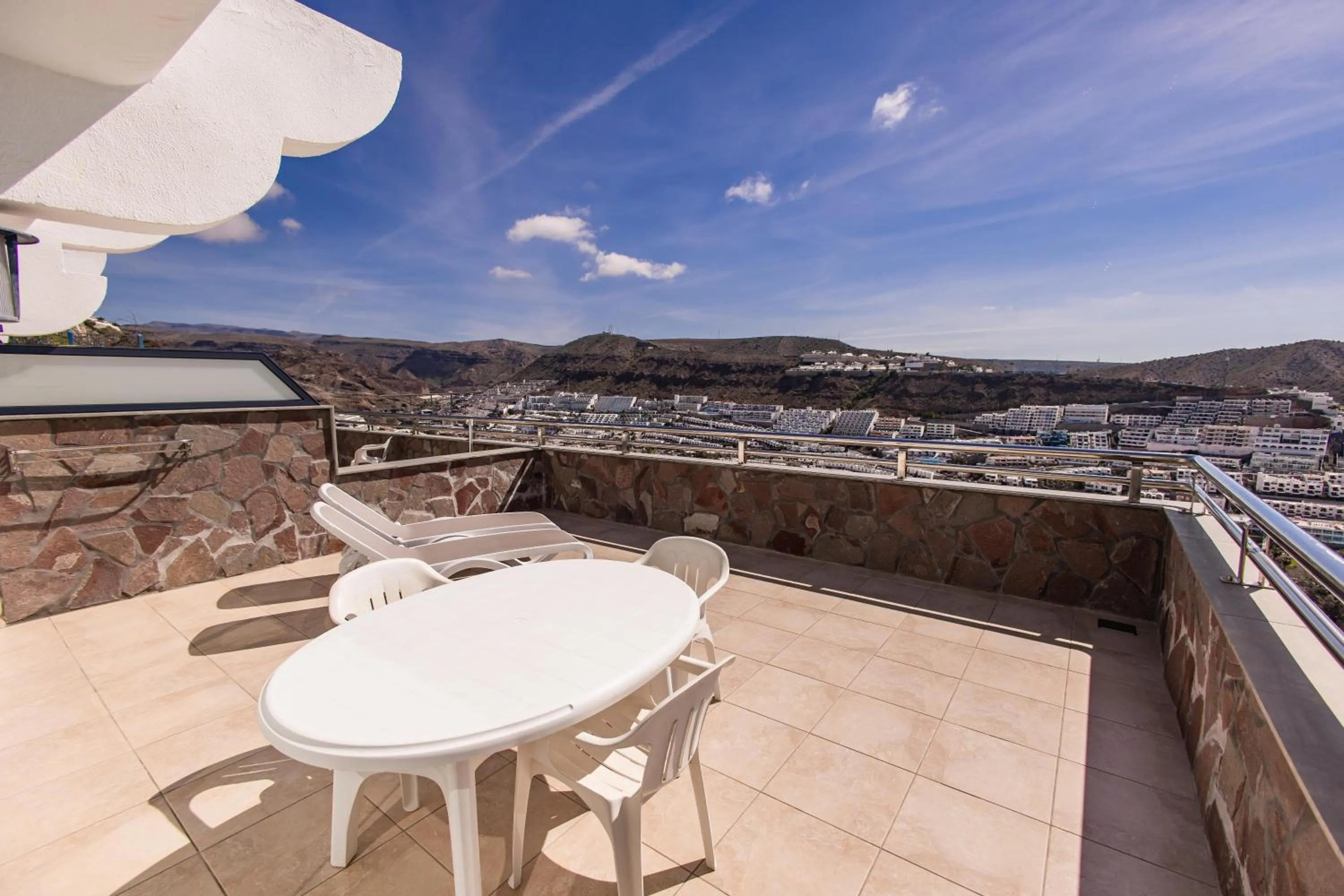 Photo of the whole room in Servatur JB - Adults Only