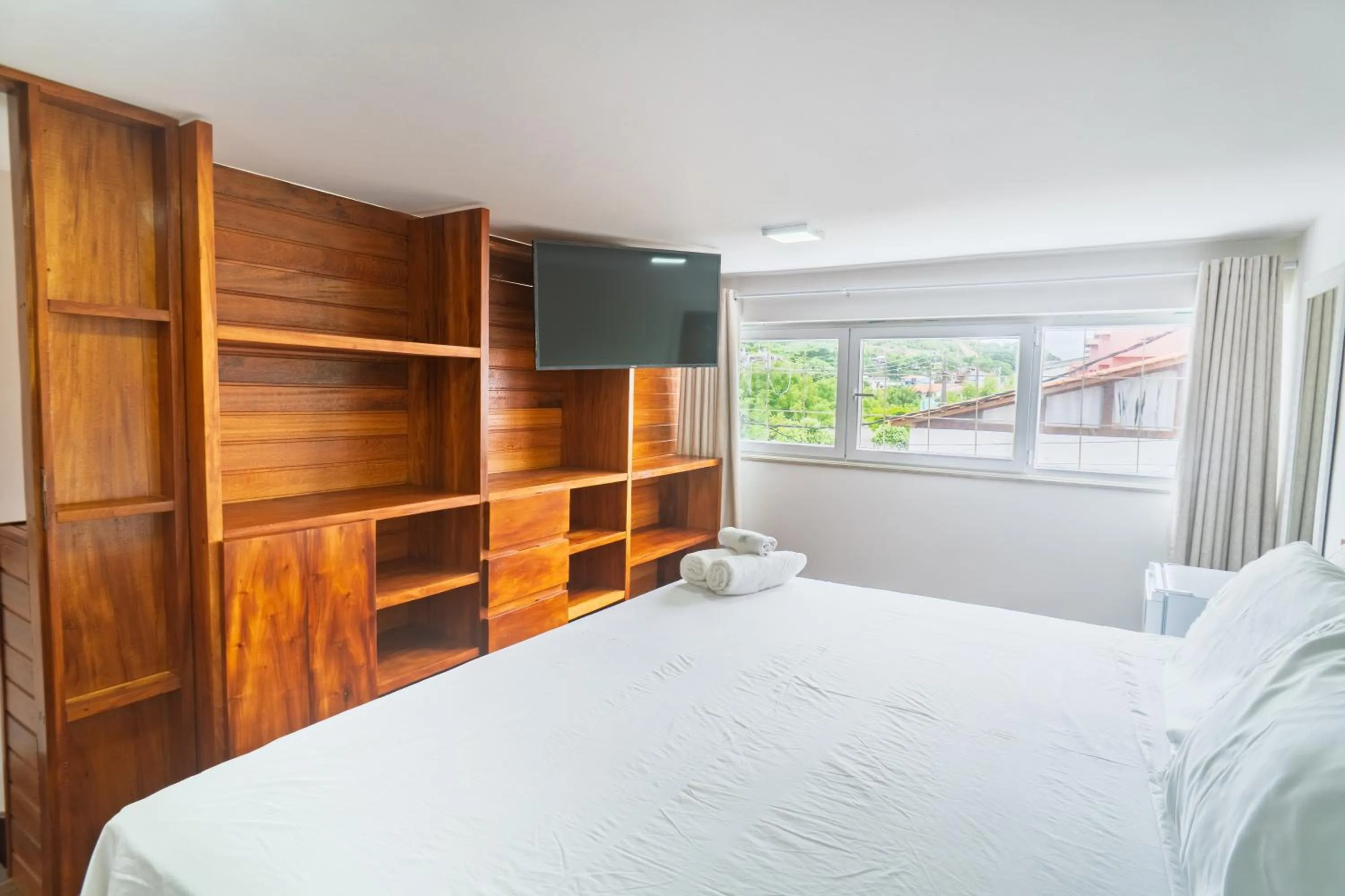 Photo of the whole room, Bed in Brisa do Mar Praia Hotel