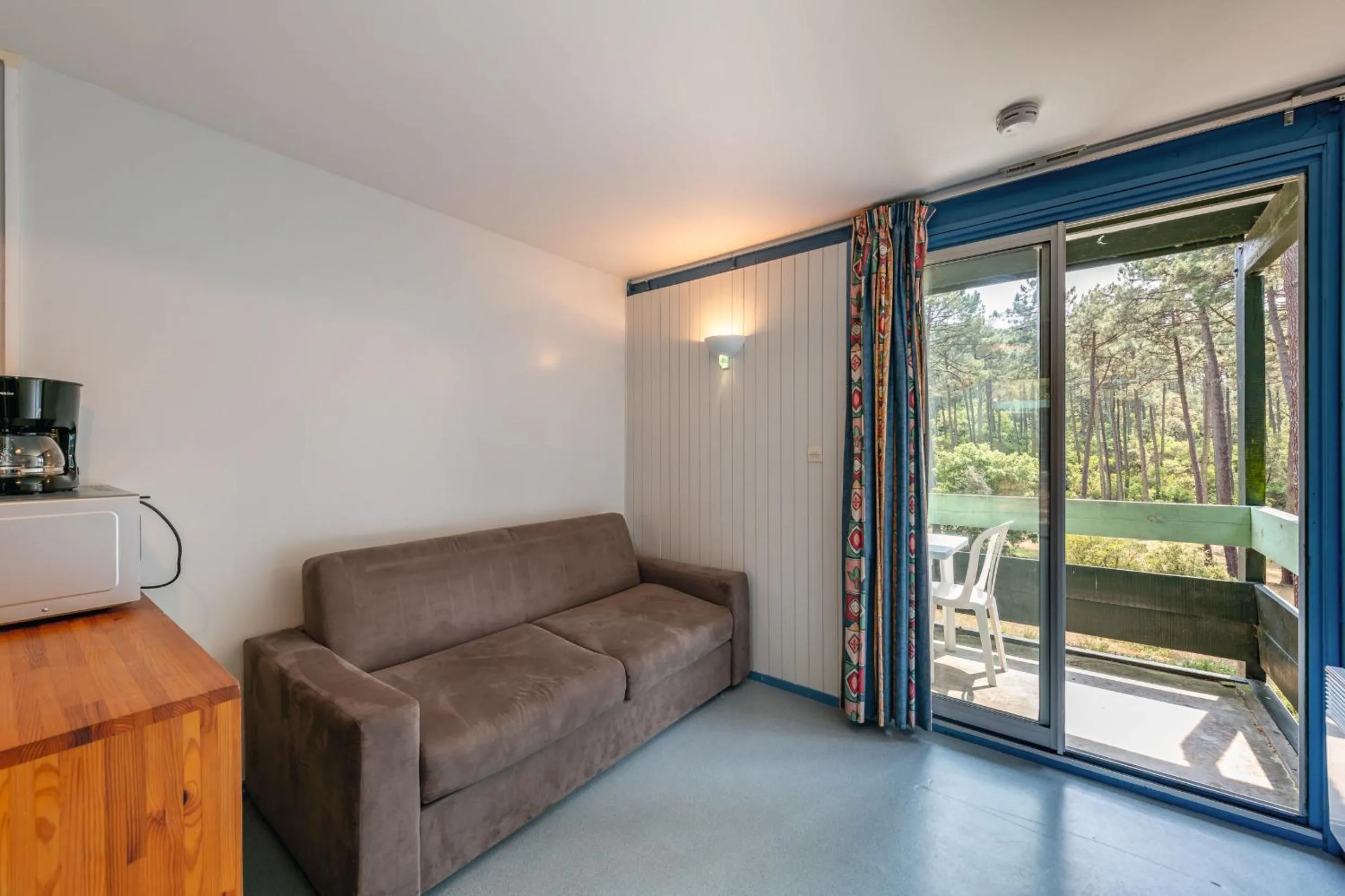 Bedroom in Résidence les Cavales