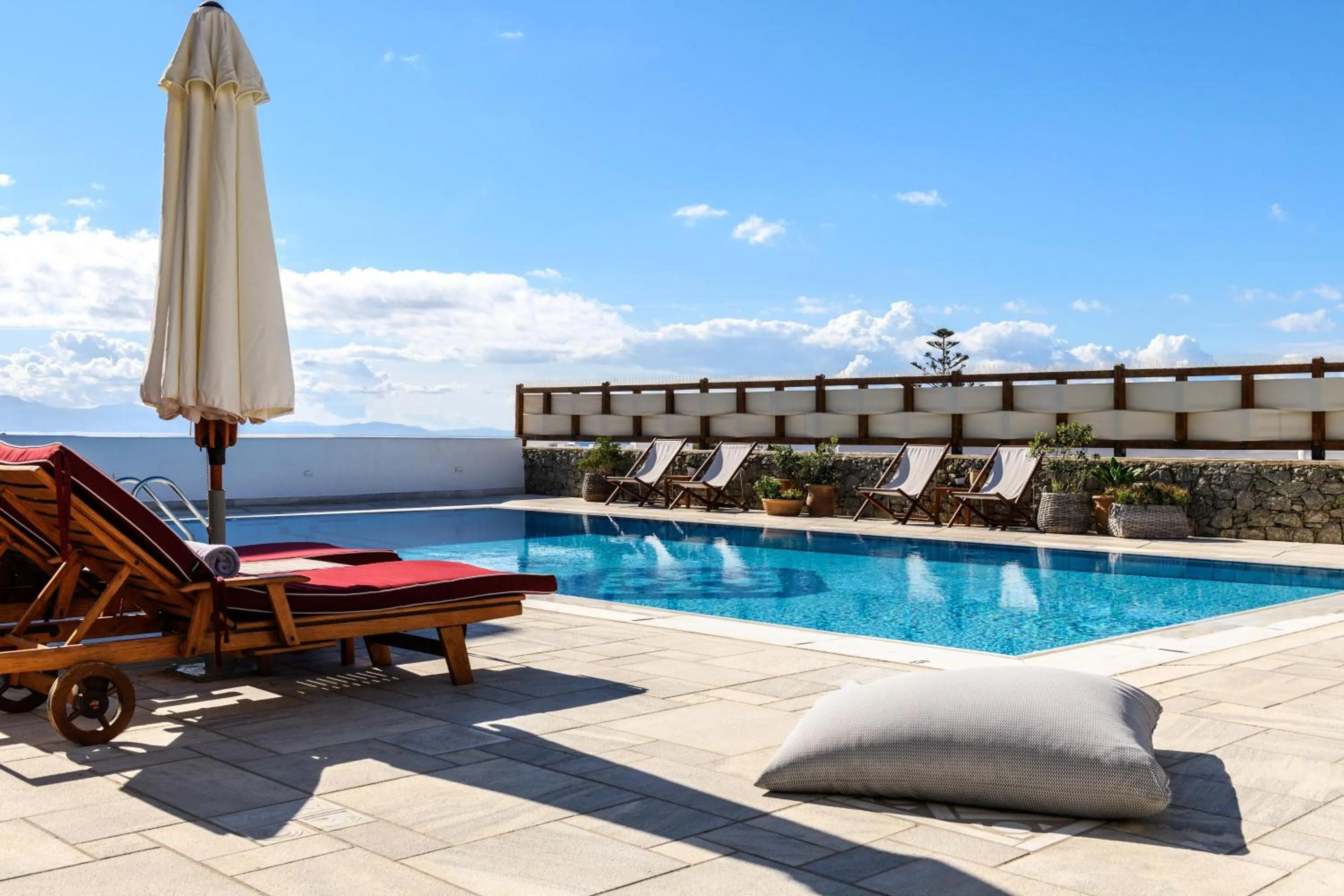 Day in Pelican Bay Hotel