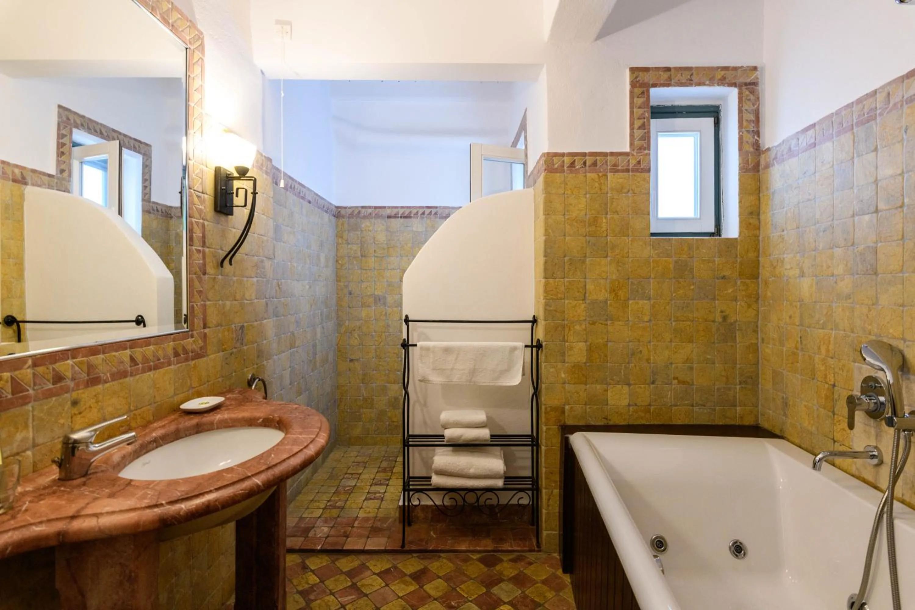 Toilet in Pelican Bay Hotel