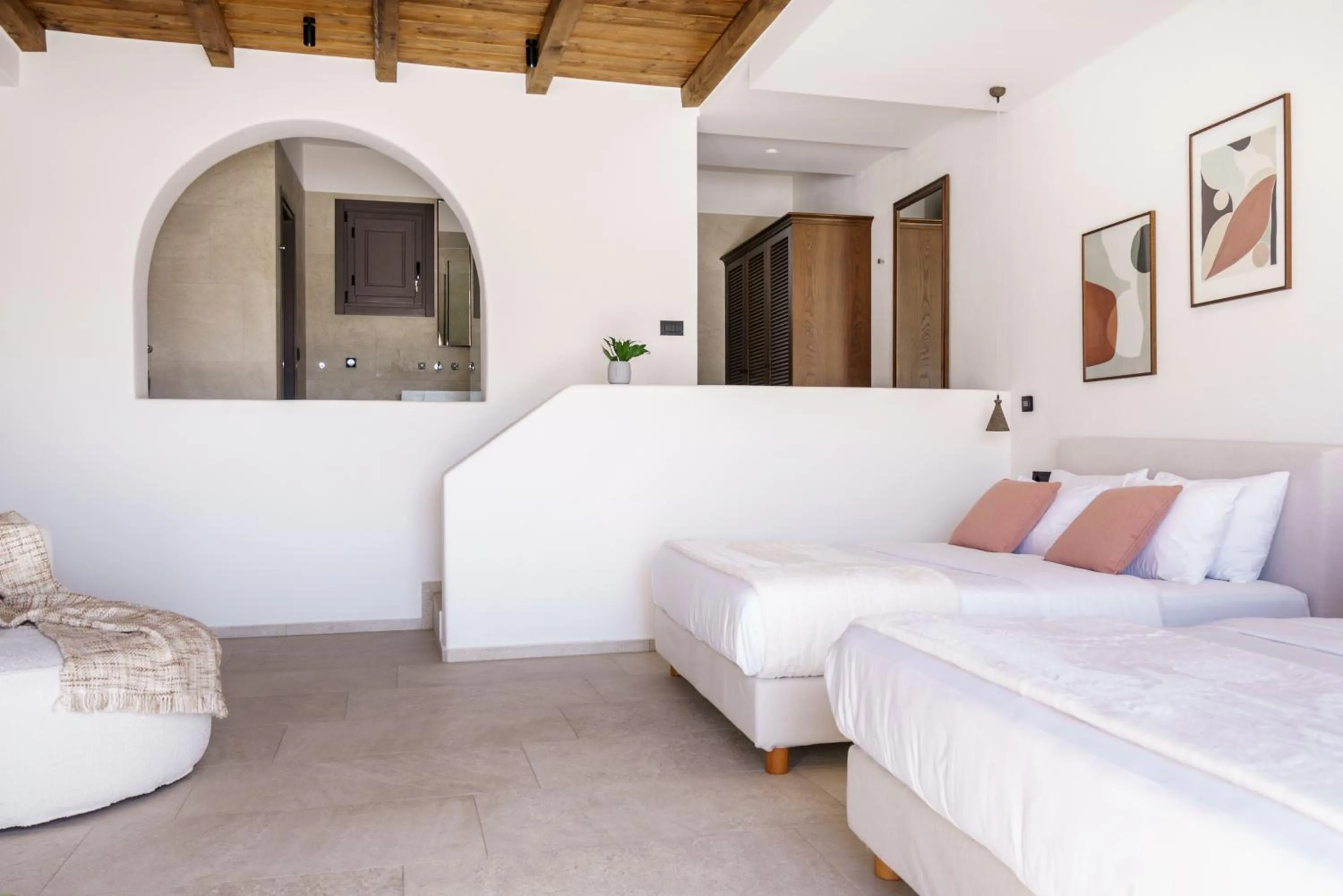 Bed in Pelican Bay Hotel