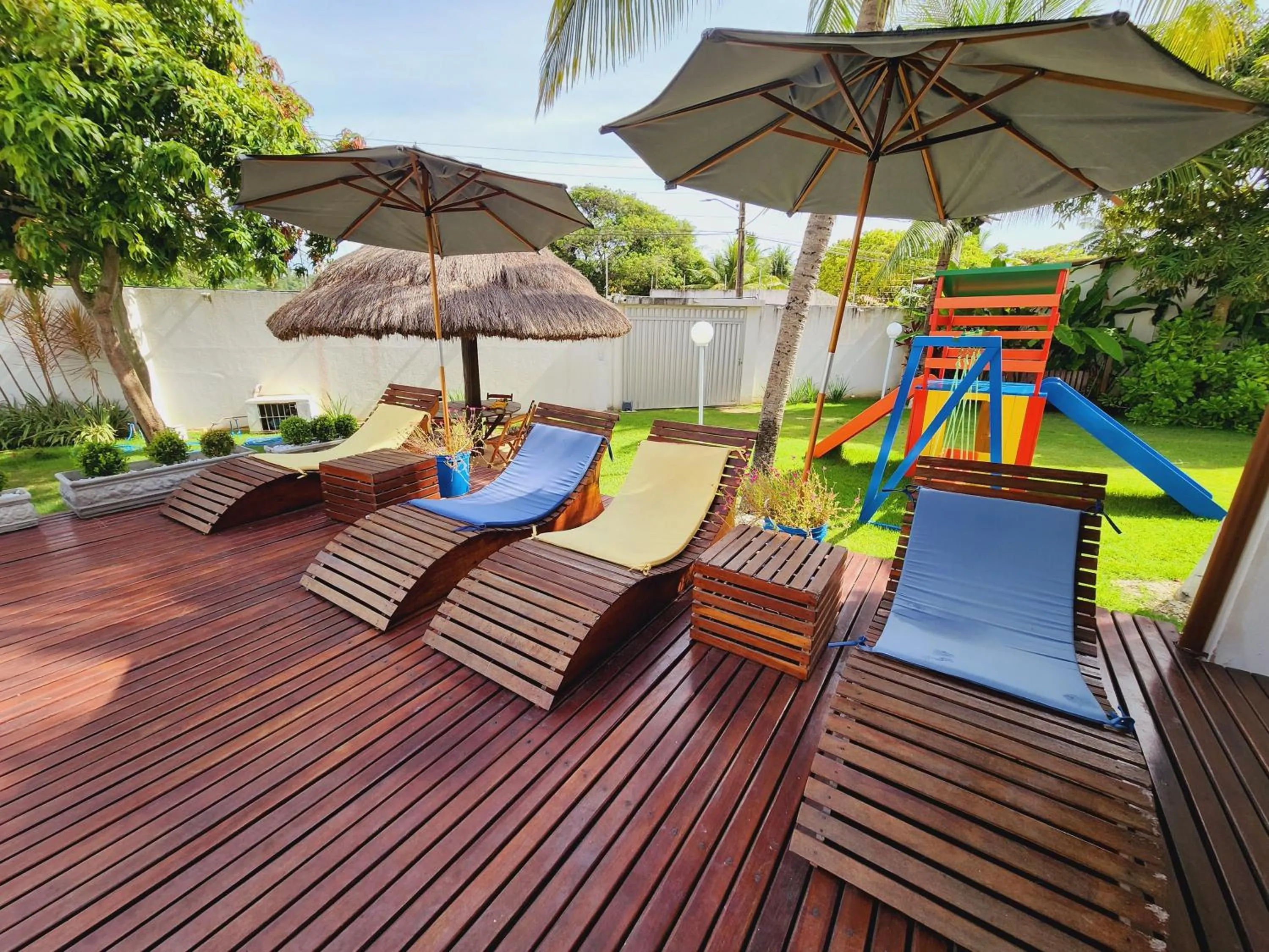 Pool view in Manaí Pousada & Beach Club