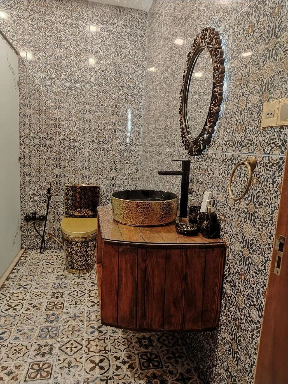 Bathroom in Qiz Galasi Hotel Baku