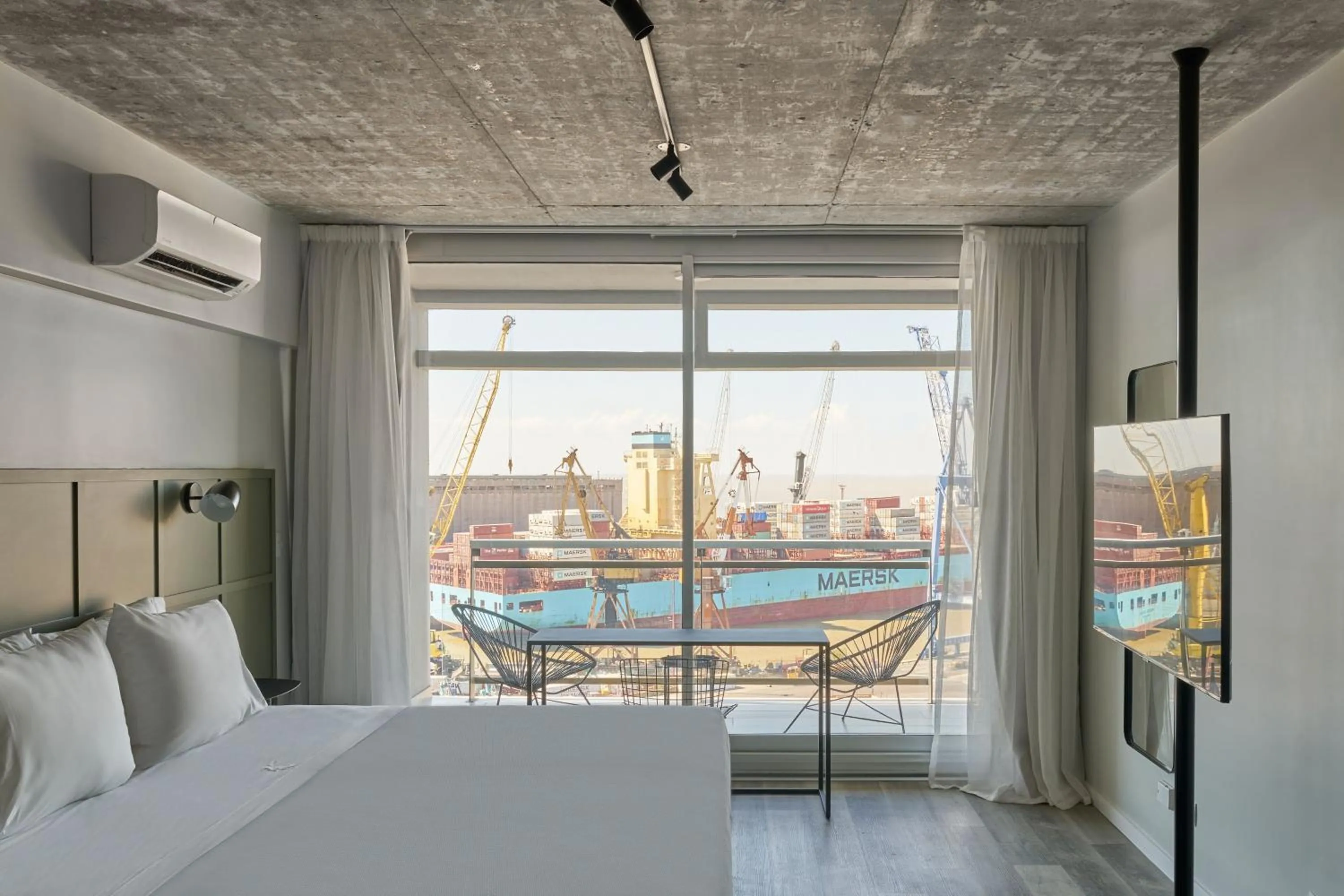 Bed in Almarena Puerto Retiro Affiliated by Meliá