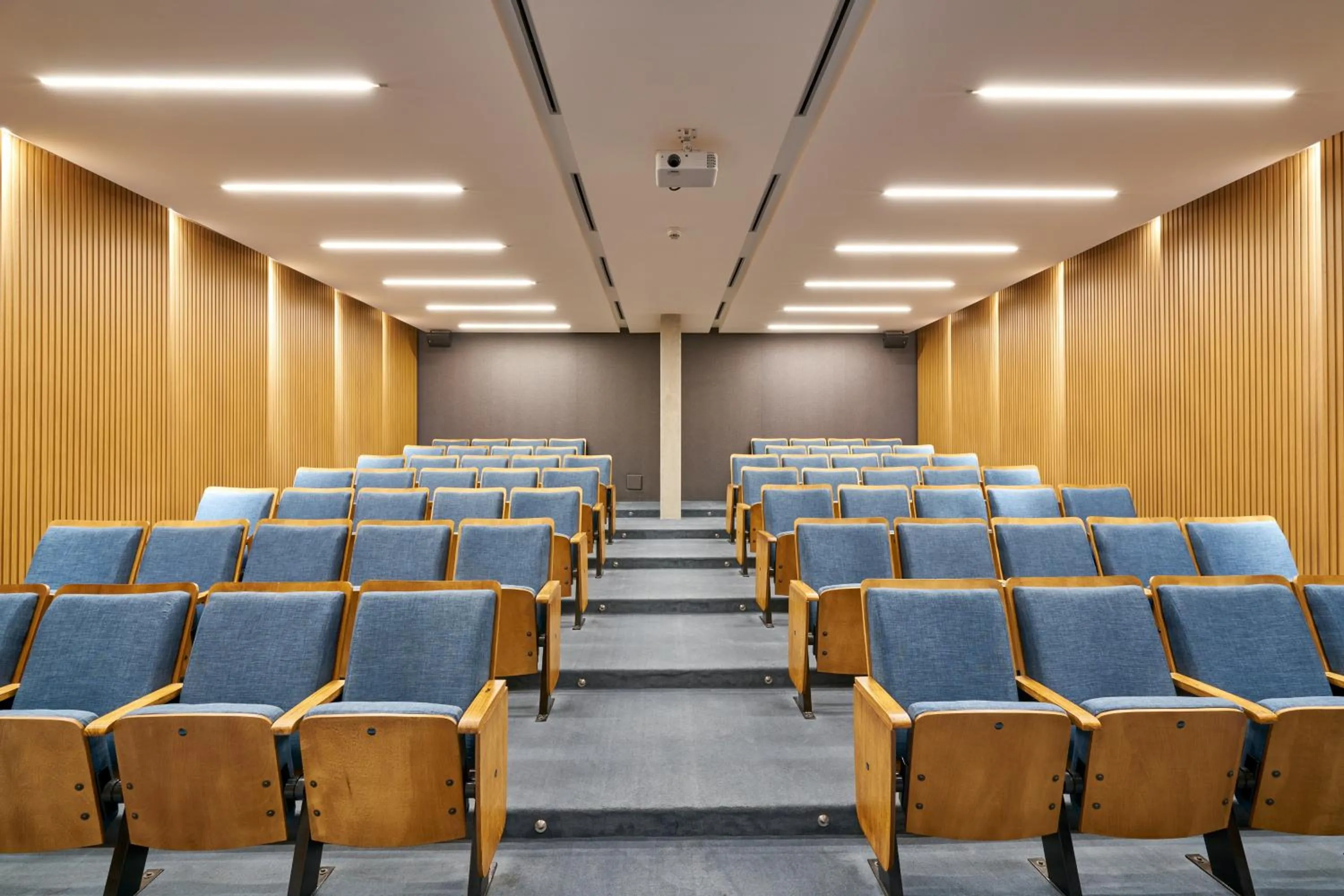 Meeting/conference room in Almarena Puerto Retiro Affiliated by Melia